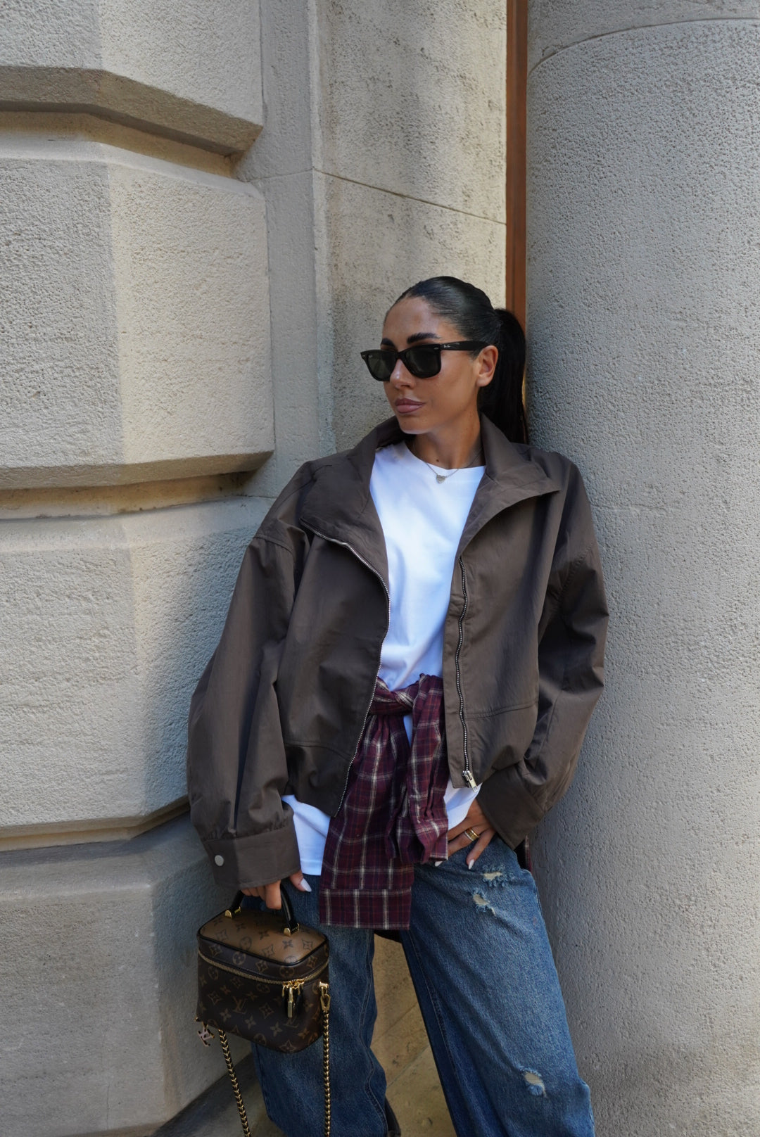 15998-BOMBER STREET TAUPE