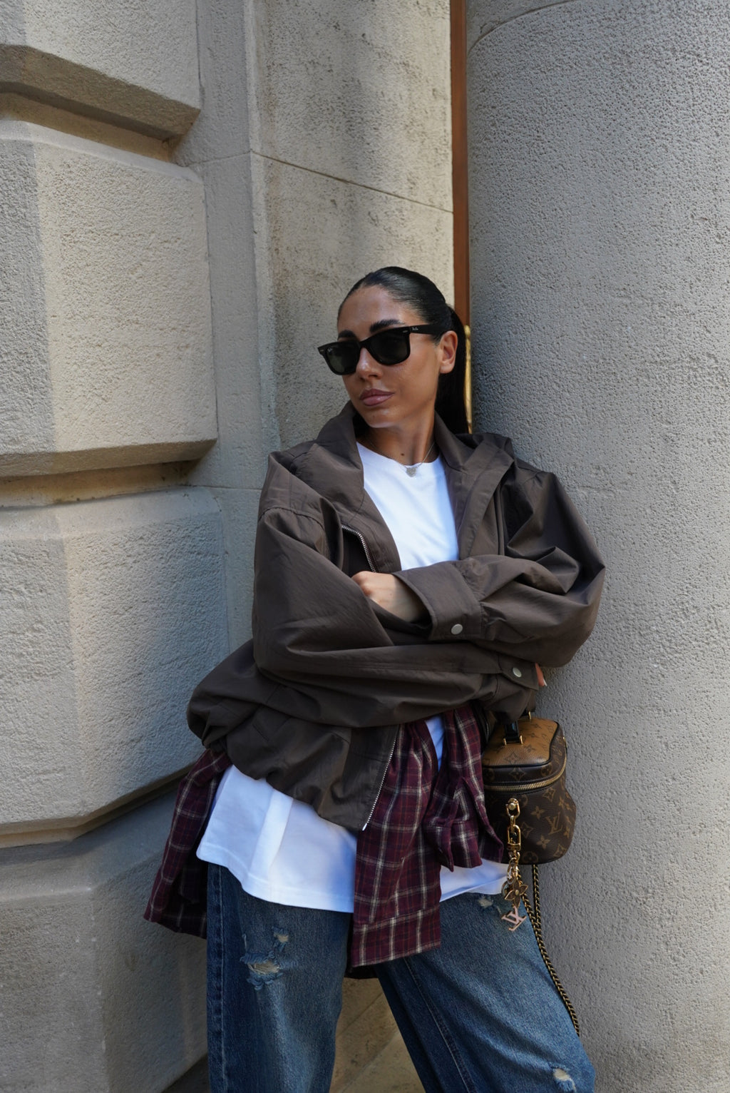 15998-BOMBER STREET TAUPE
