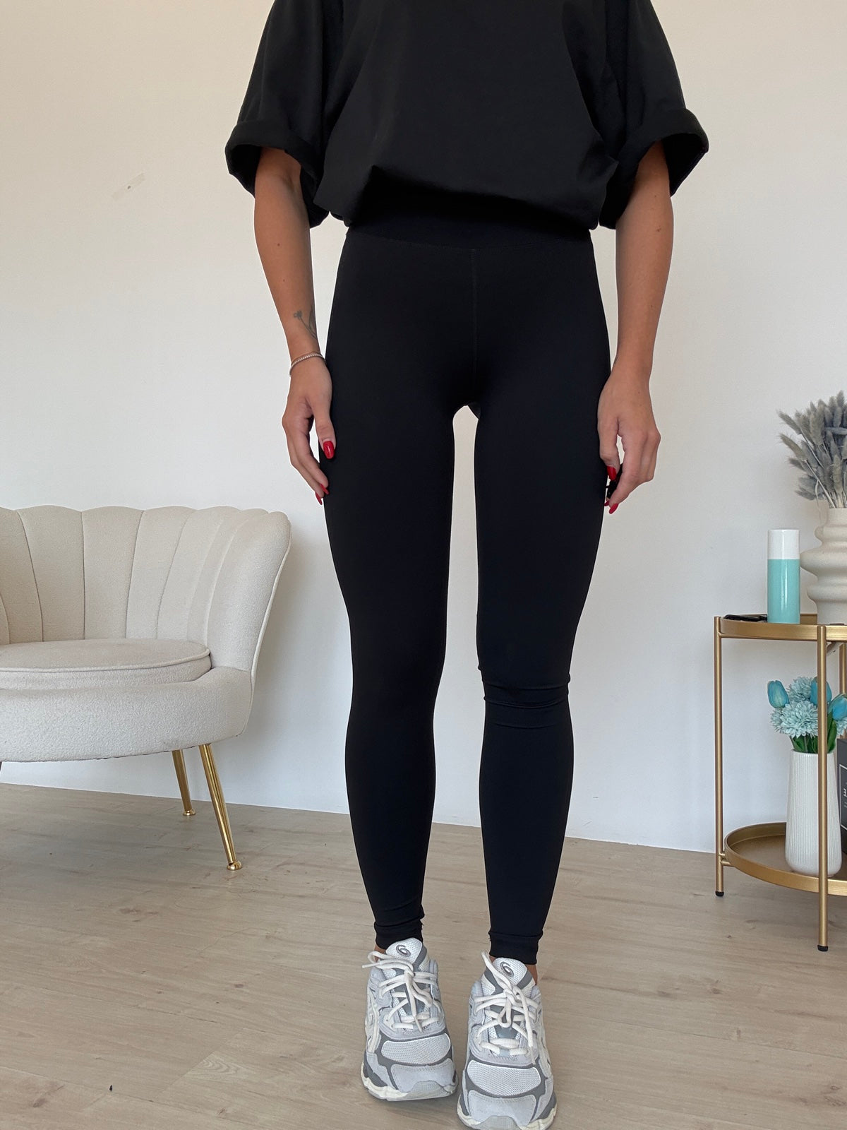 SHR603-1-LEGGINS MODELLANTE NERO