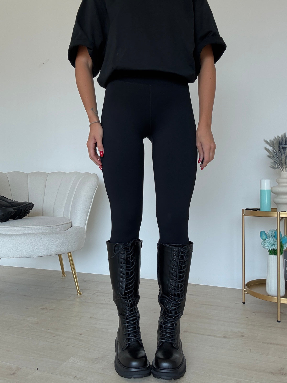 SHR603-1-LEGGINS MODELLANTE NERO