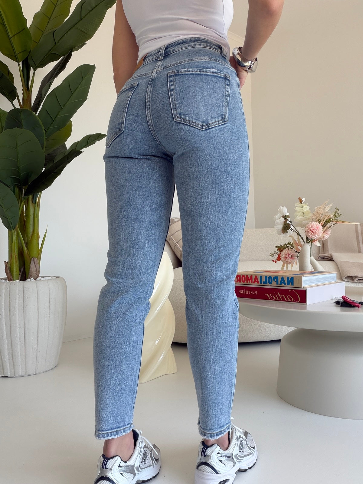 H1000-1-JEANS GAMBA DRITTA  LOGAN