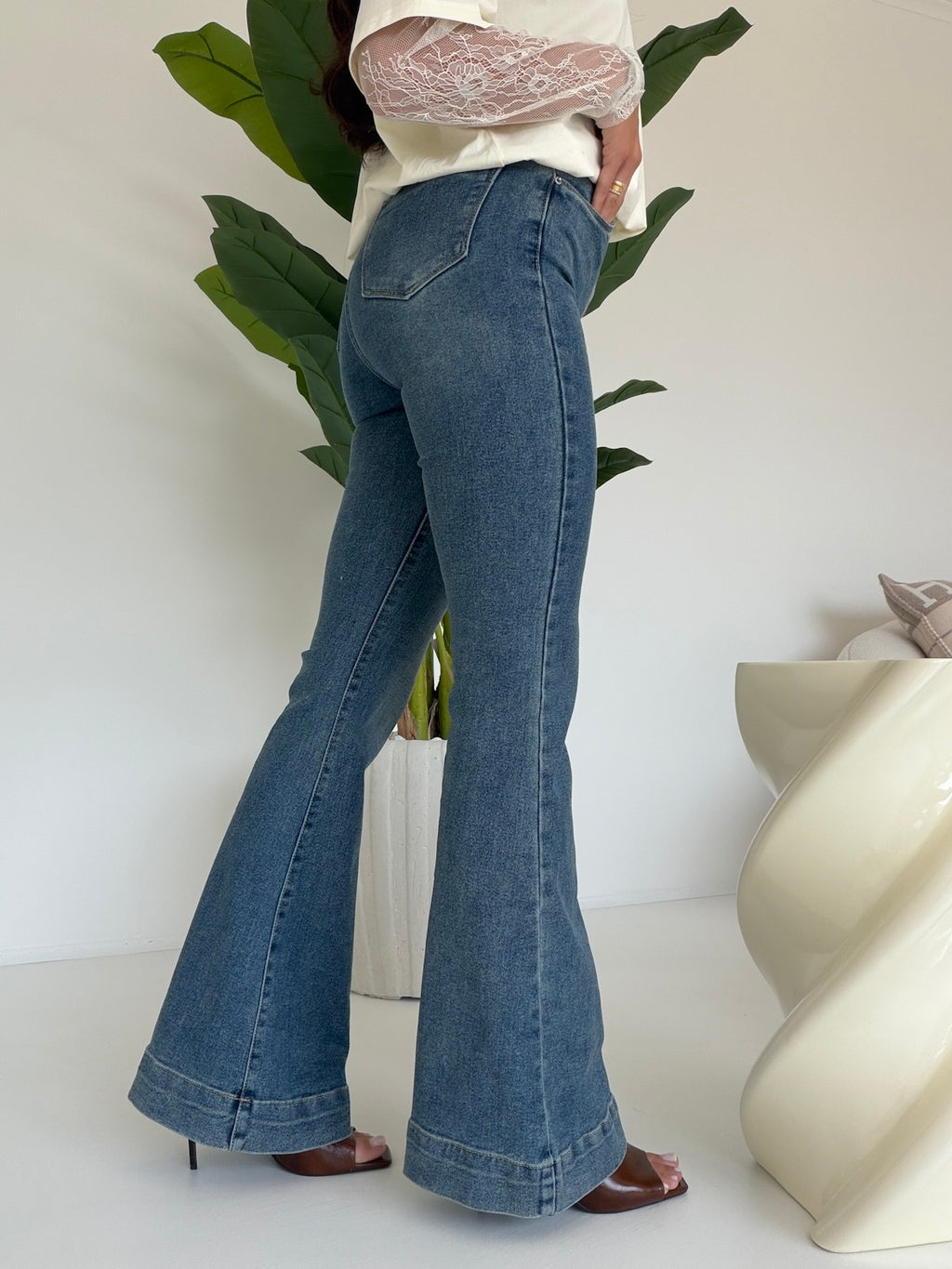 8913-JEANS A ZAMPA HAILEY