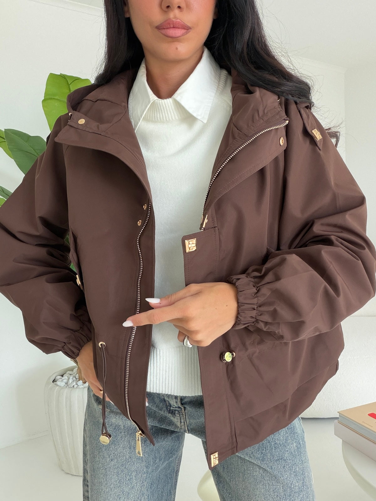 V76883-MINI PARKA CHOCO