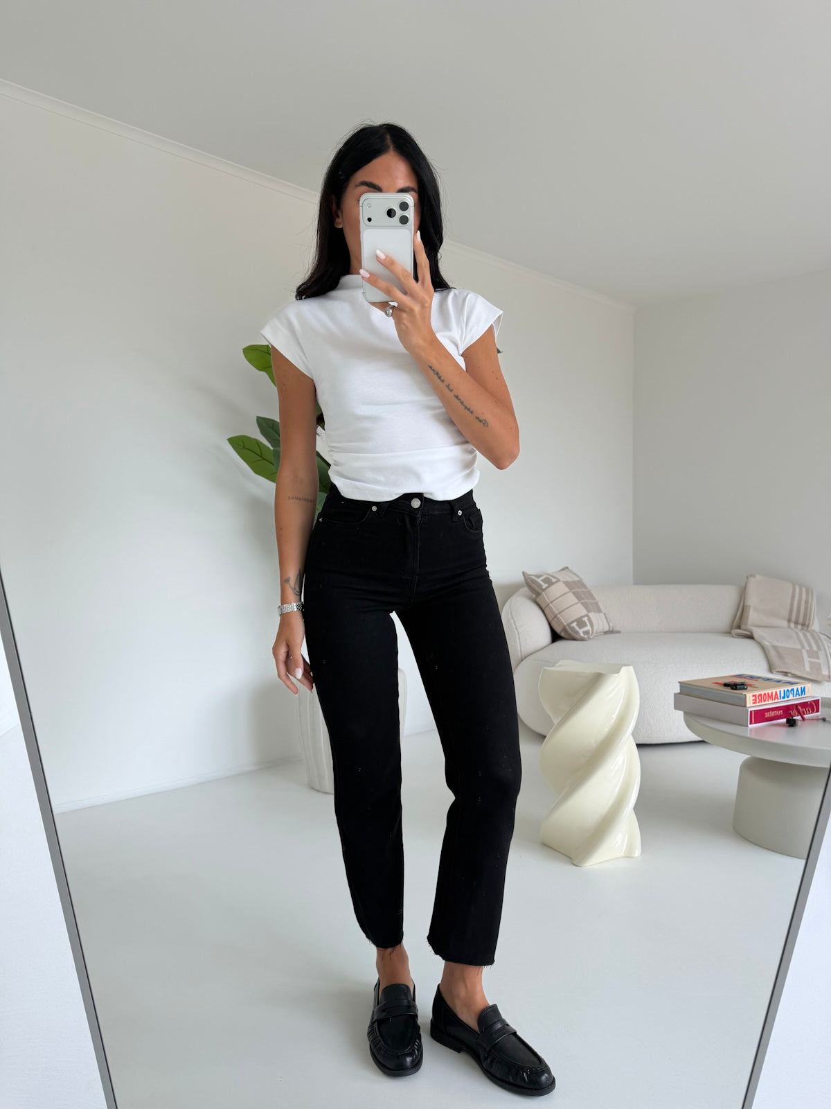 9303-JEANS TAGLIO VIVO NERO