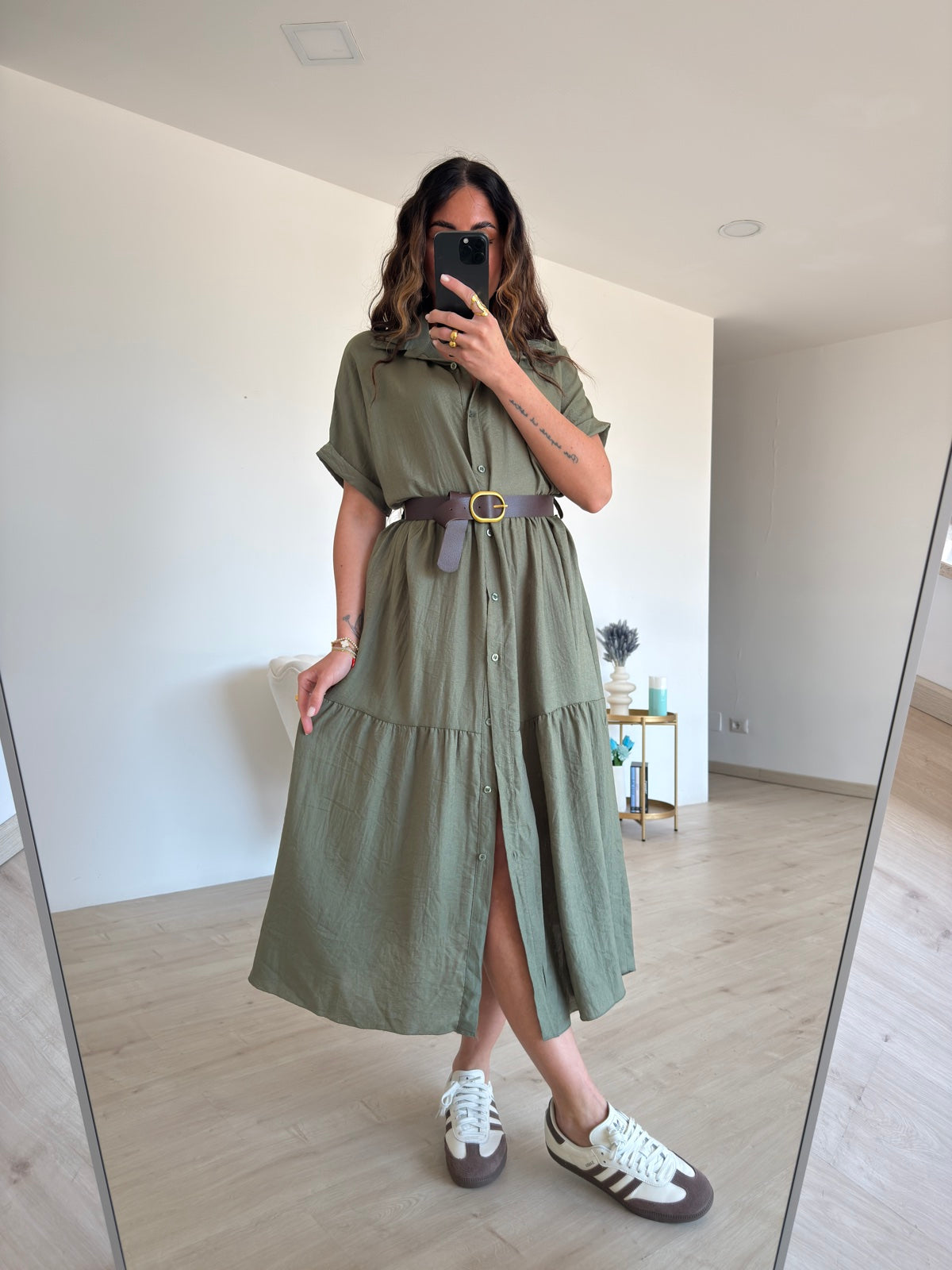 CHEMISIER CON CINTURA VERDE MILITARE