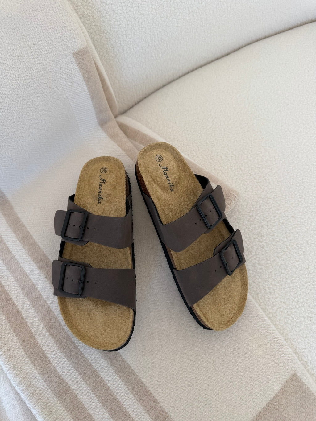 S060648-PARISA-CHOCO