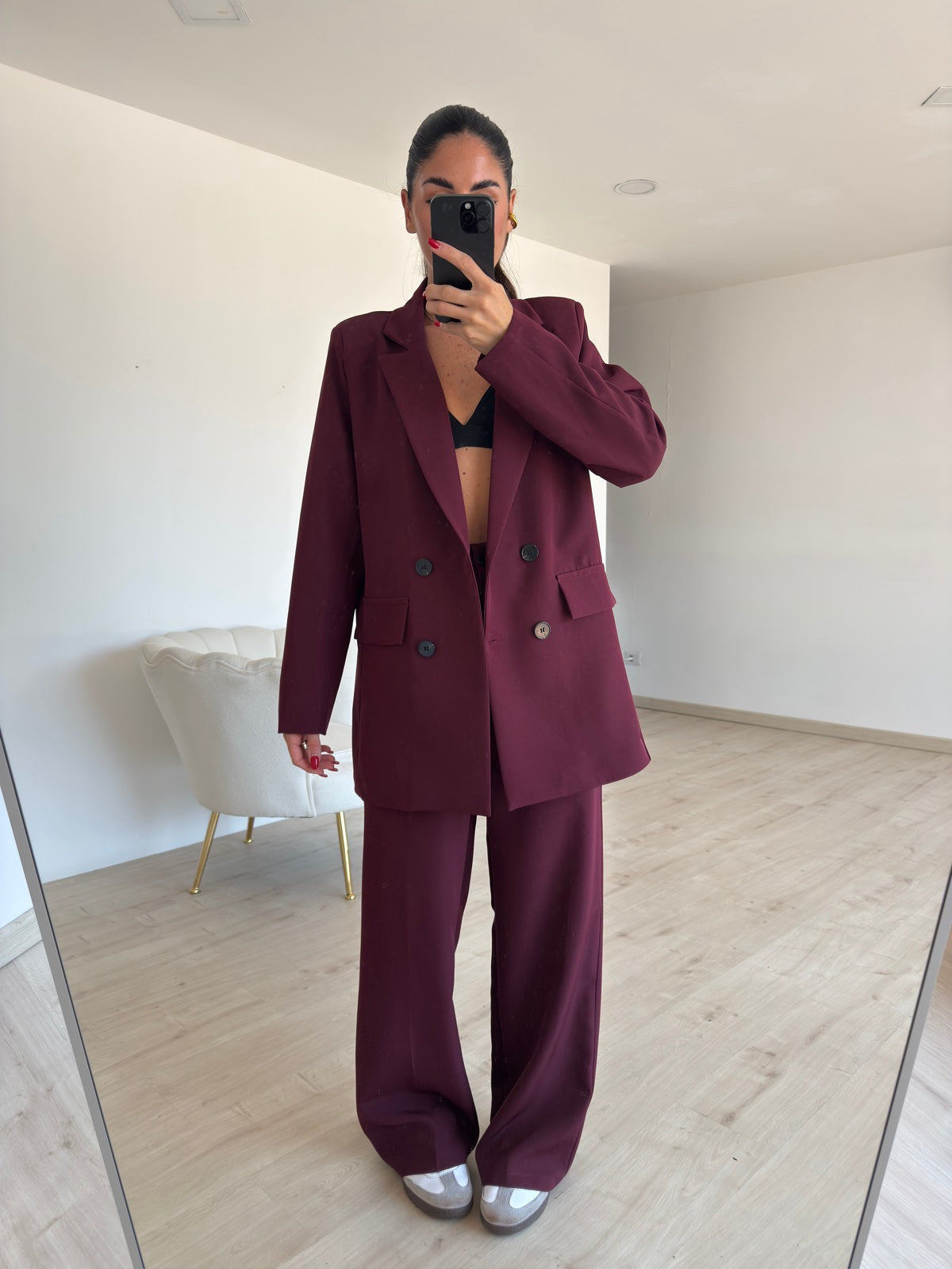 TAILLEUR AFFAIRE WINE