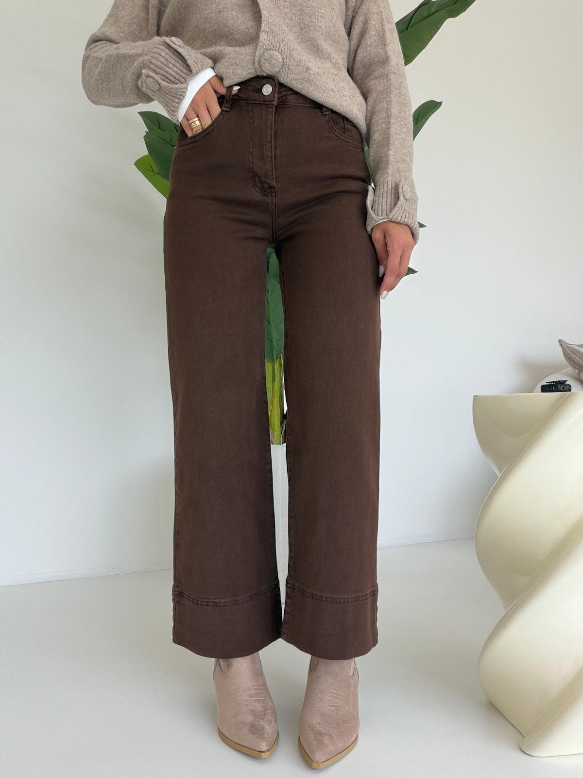 Y16039-L4-JEANS PALAZZO CROP CHOCO