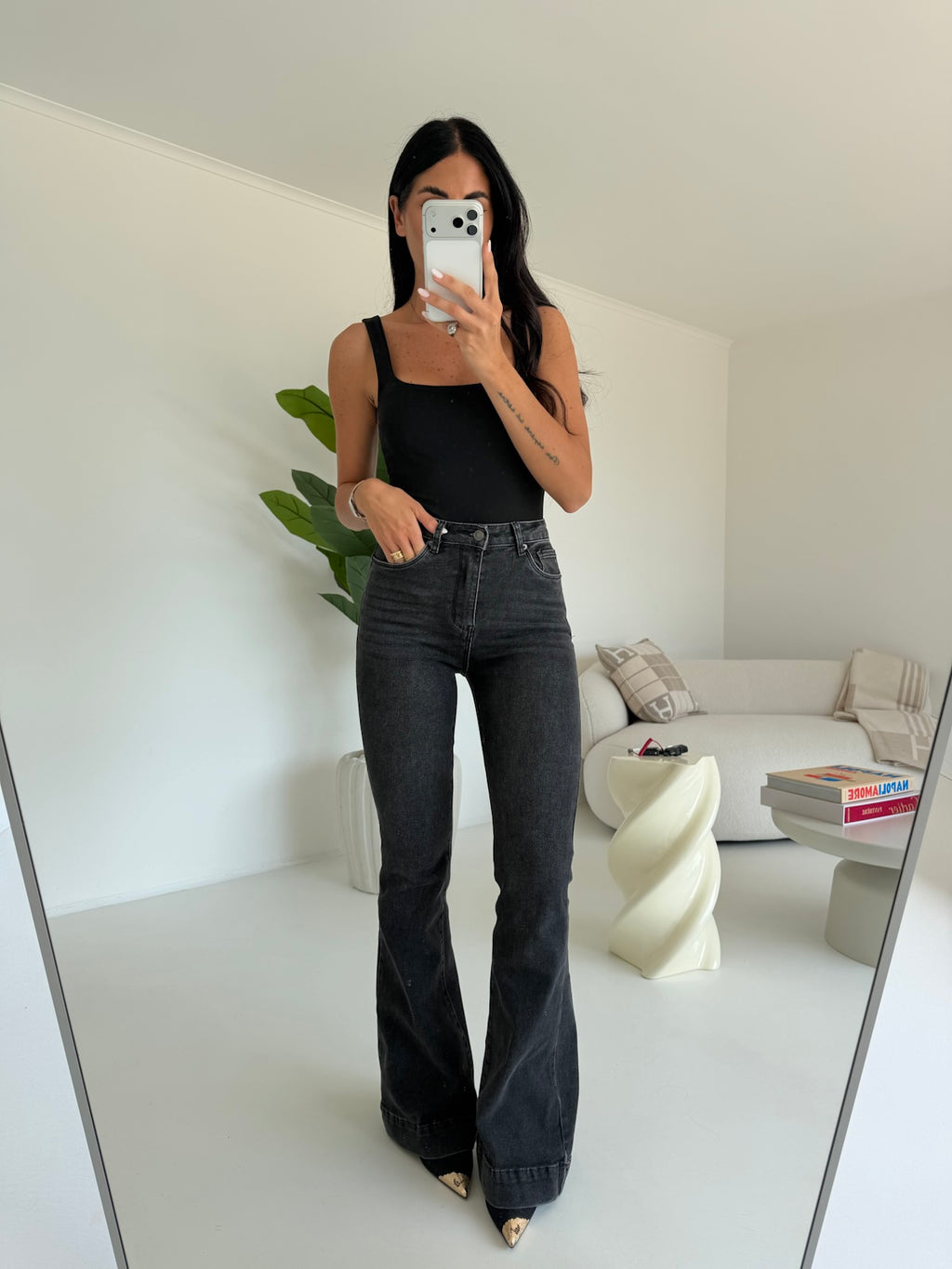 K818-KM3560-11-JEANS A ZAMPA MARMO NERO