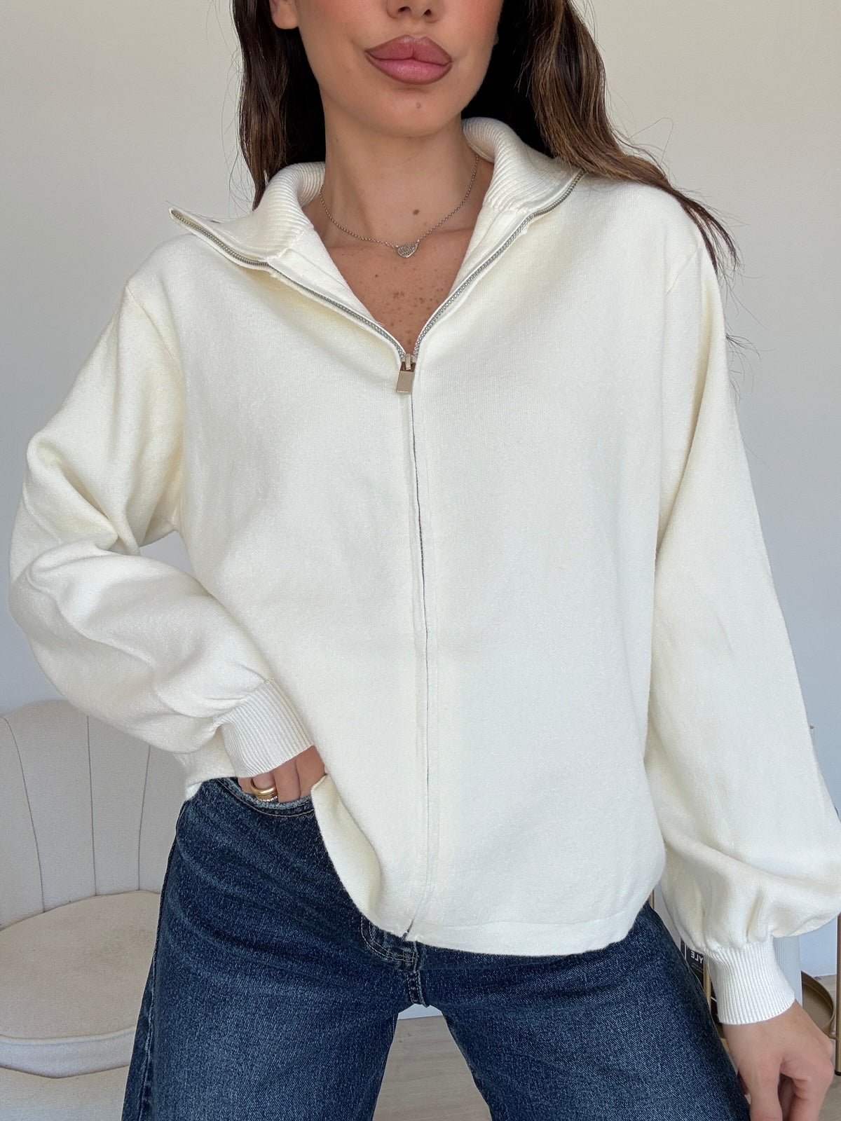 W2130-PULL SWEATER MILK