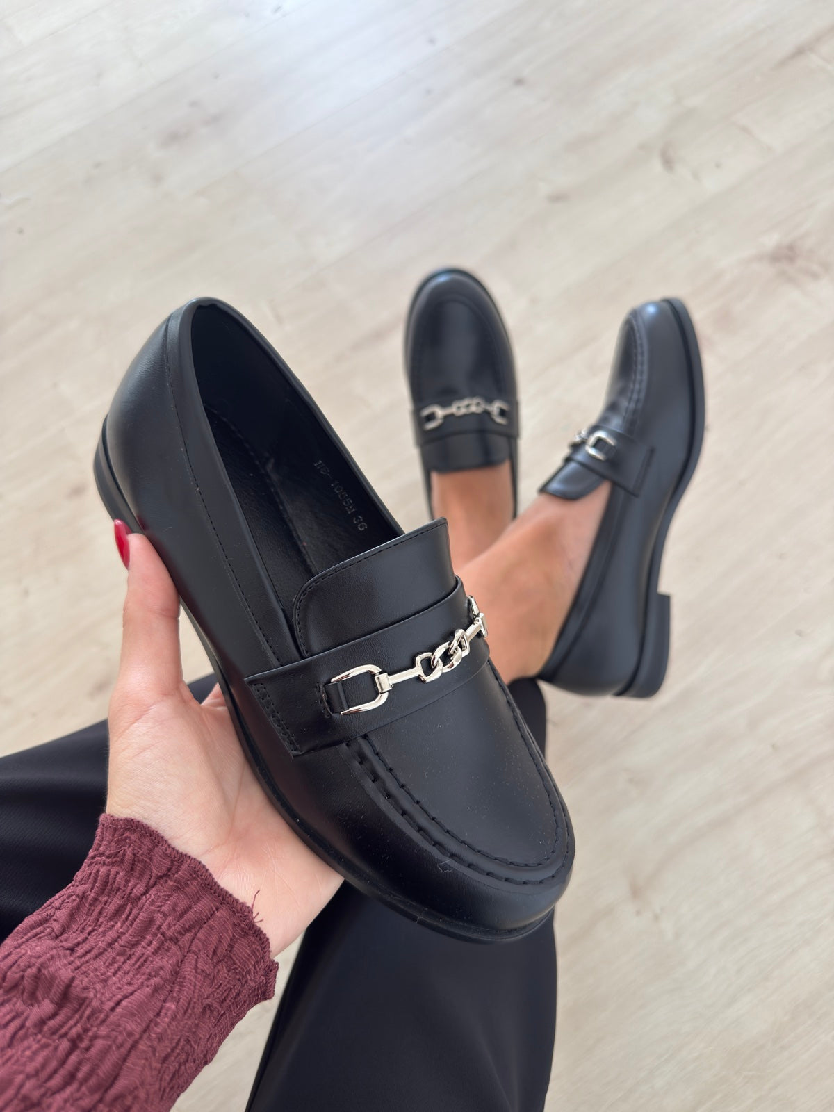HB-1055M MELANIE MOCASSINO IN ECOPELLE NERO