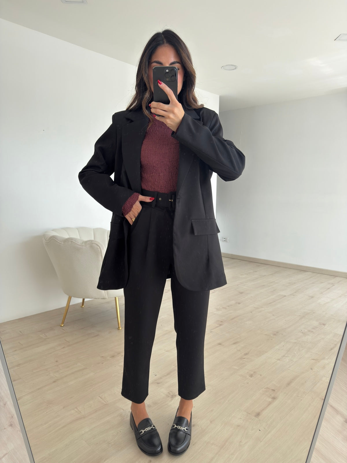 PANTALONE CON CINTURA NERO