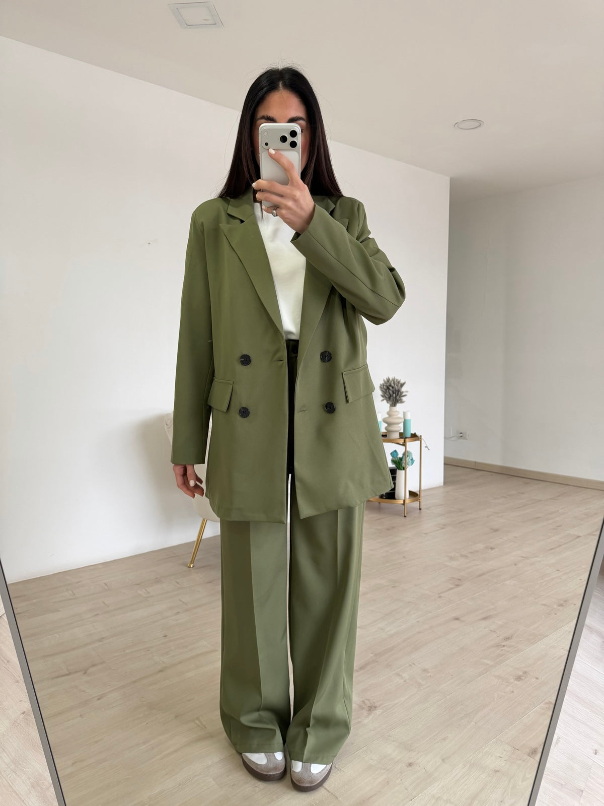 TAILLEUR AFFAIRE MILITARE