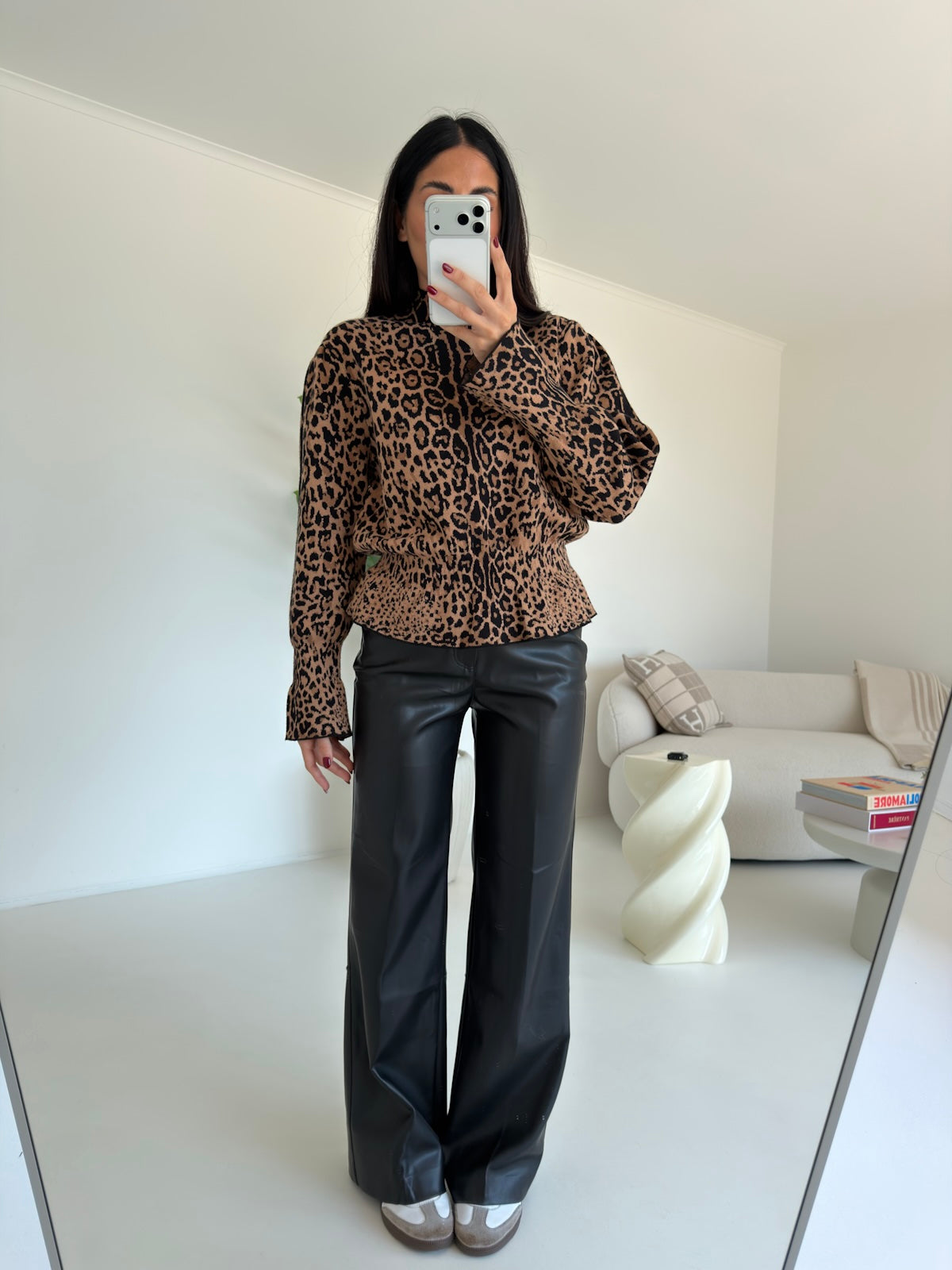 VS9022-1-PANTALONE IN ECO PELLE NERO