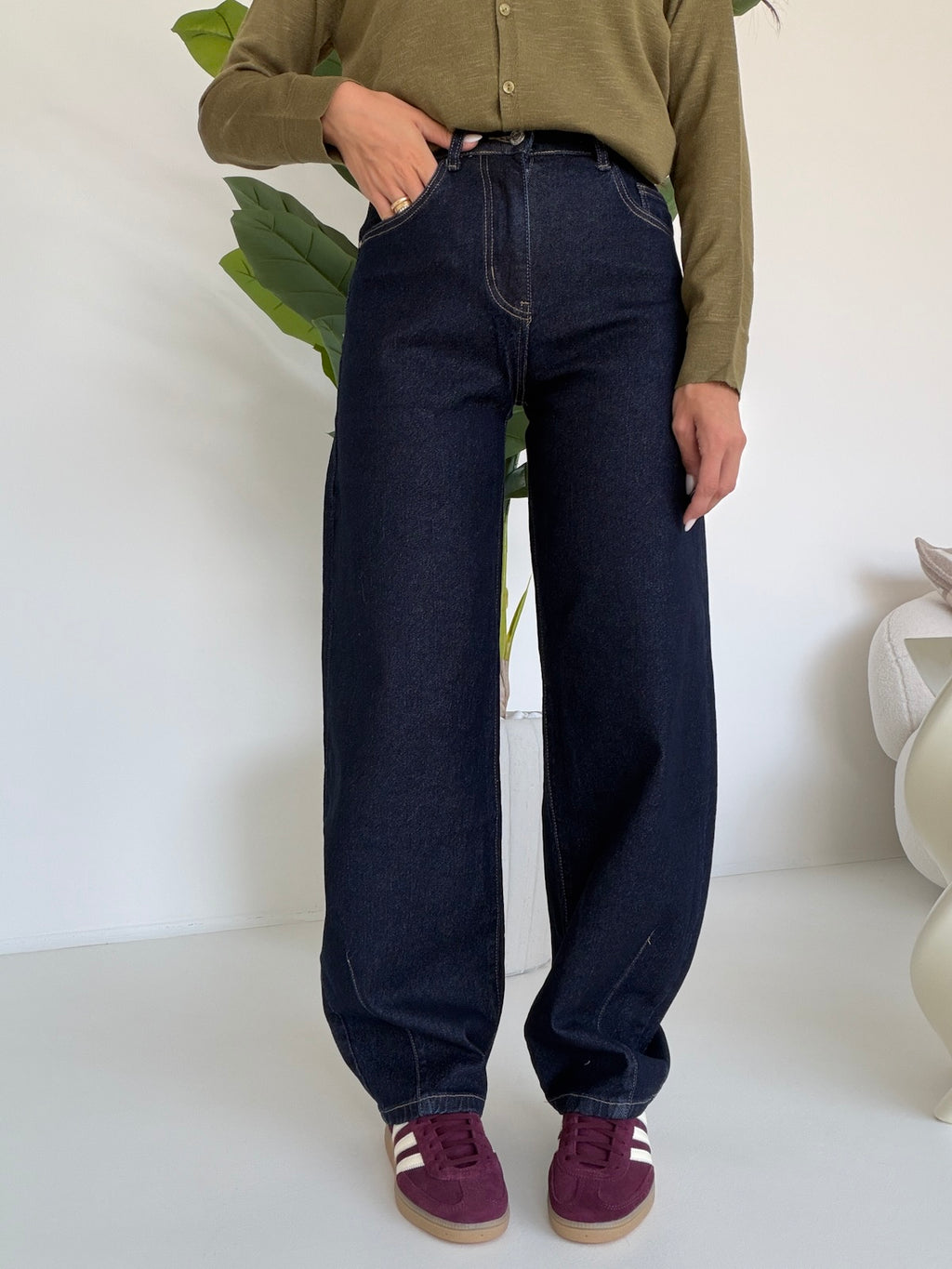 T8025-JEANS BARREL KAROL