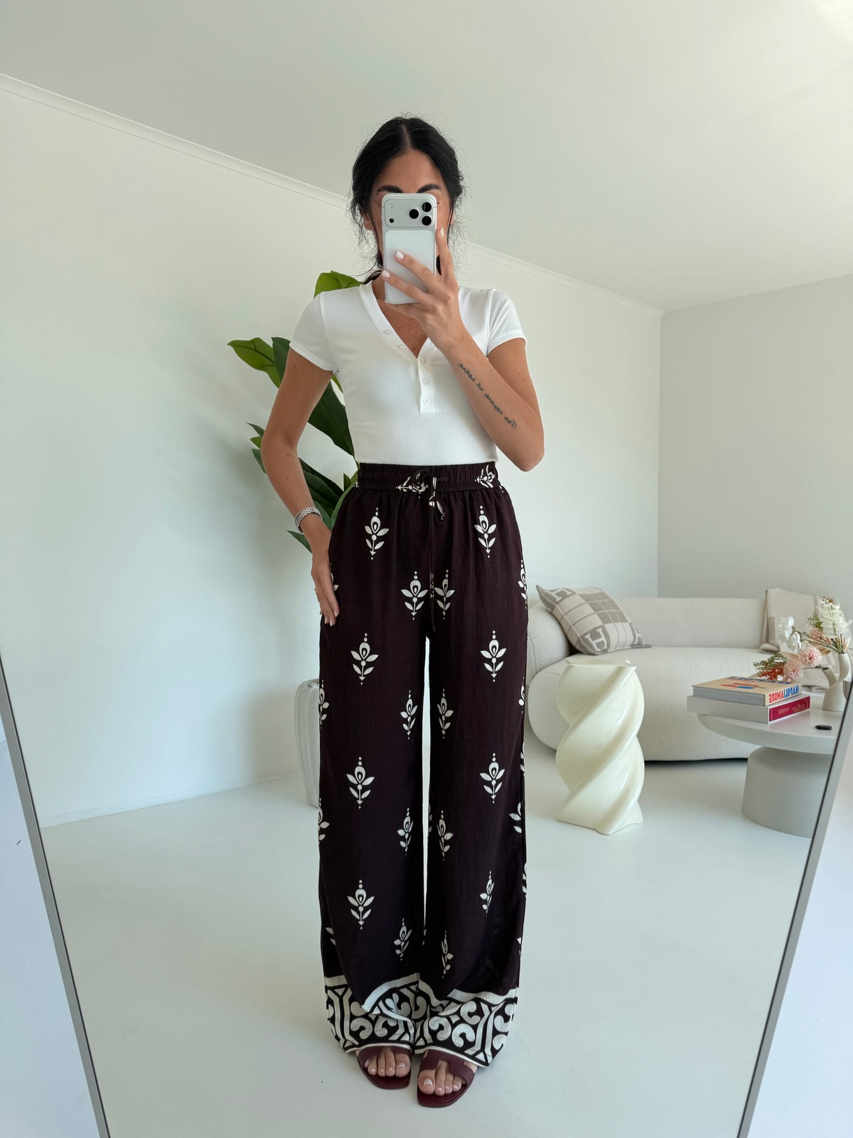 17285-PANTALONE CAPANNO WINE