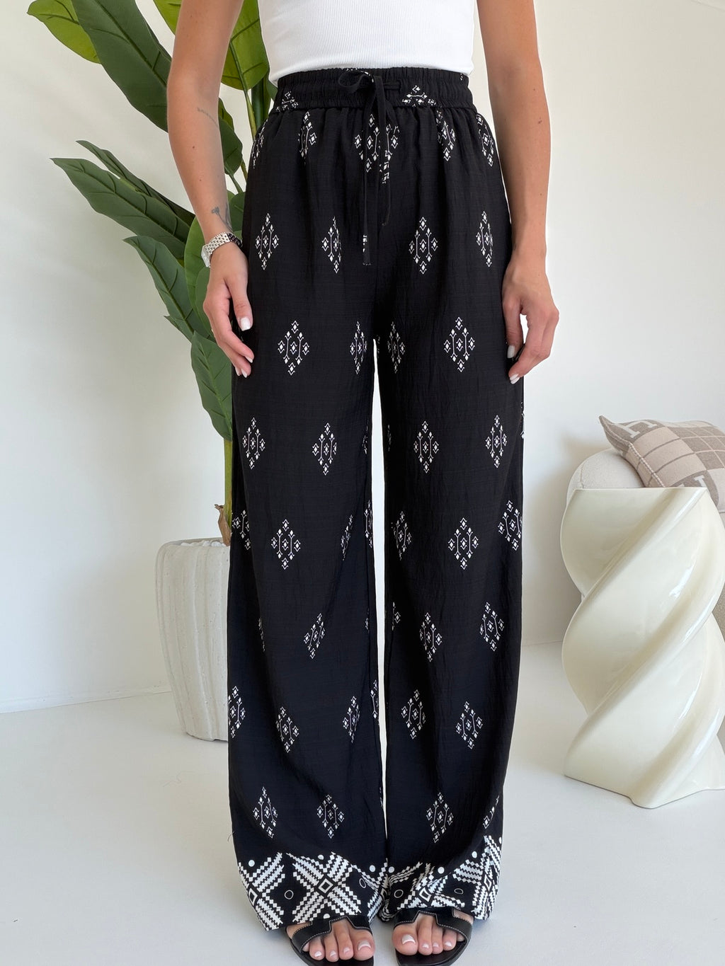 17285-PANTALONE CAPANNO NERO