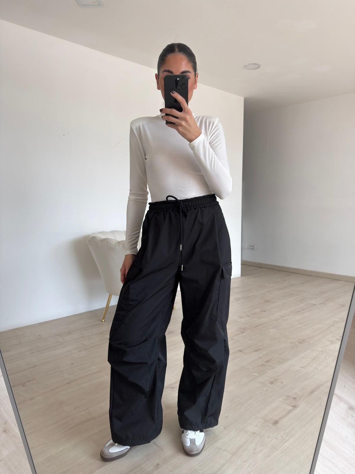 PANTALONE CARGO NERO