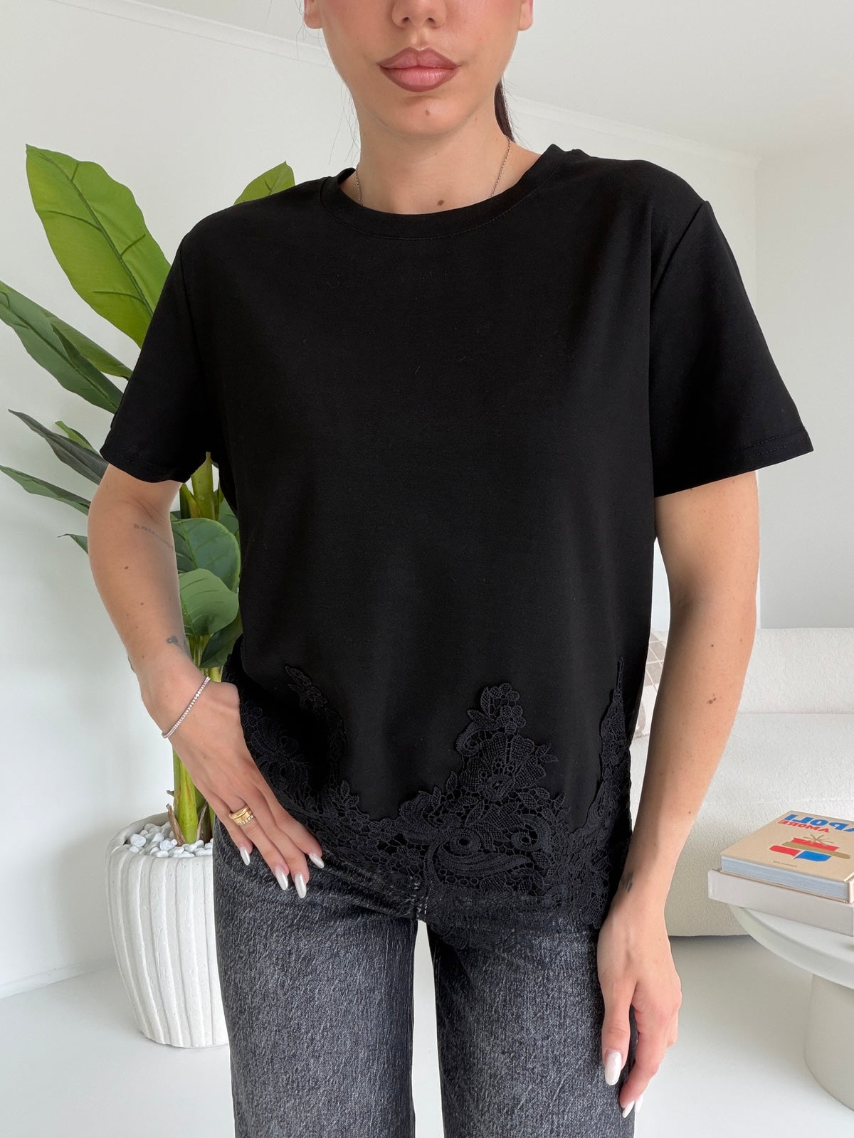 G66844-T-SHIRT-MOONLIGHT NERA