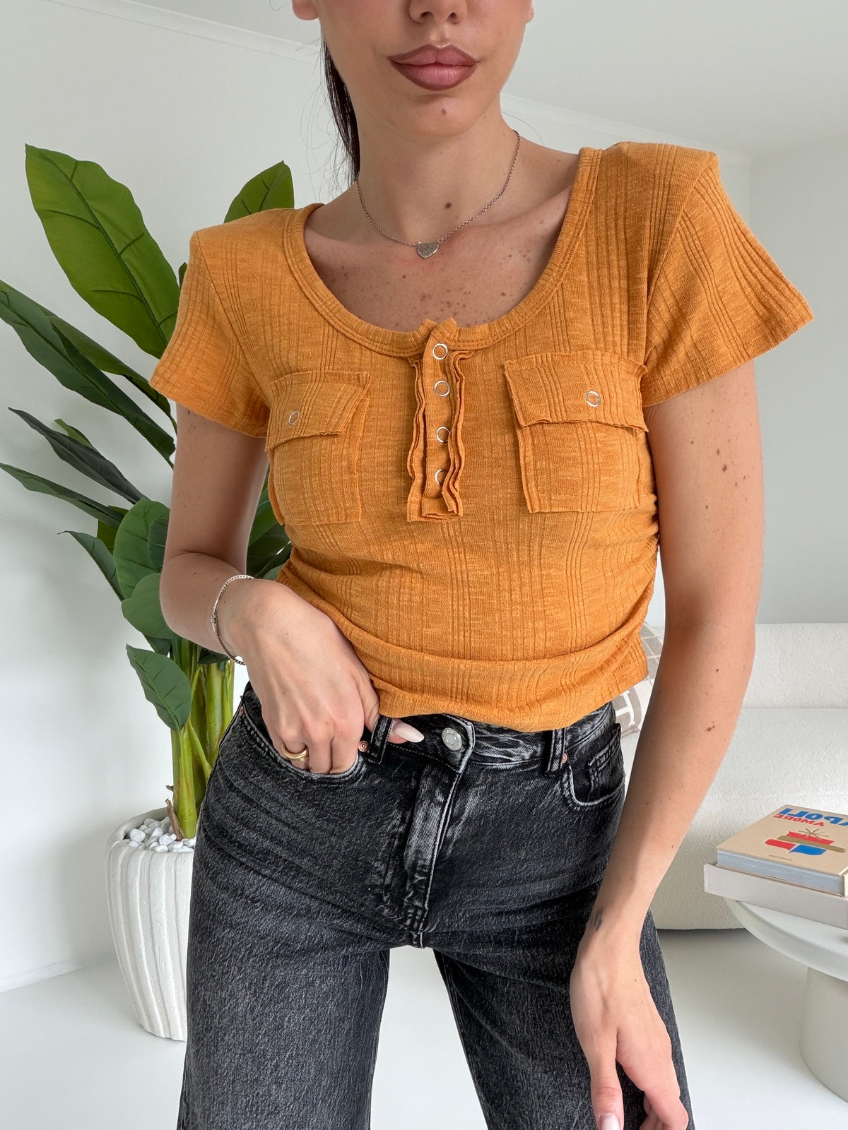 520-MAGLIA MEGAN CURRY