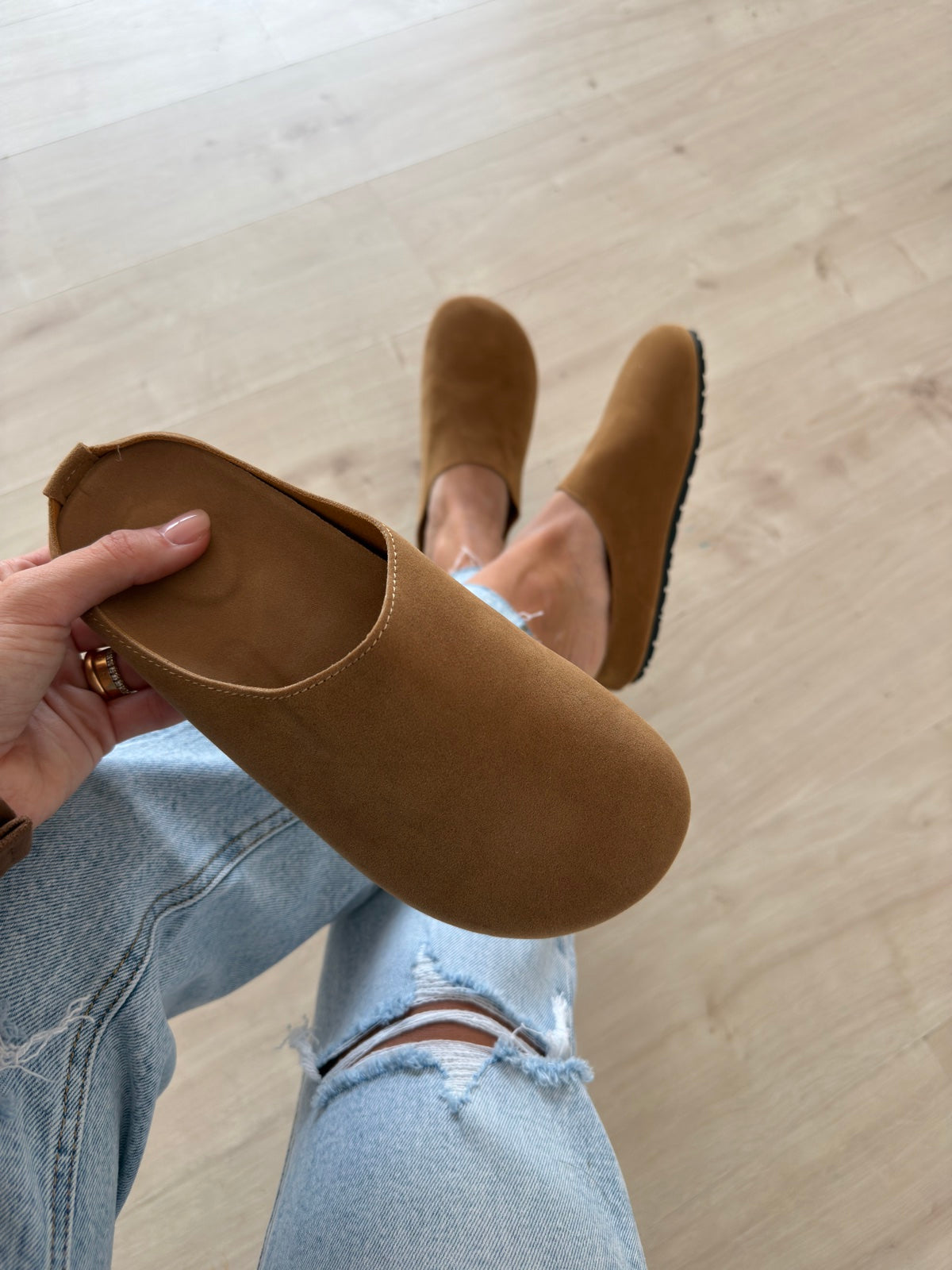 MAGGHY-MULES BISCOTTO
