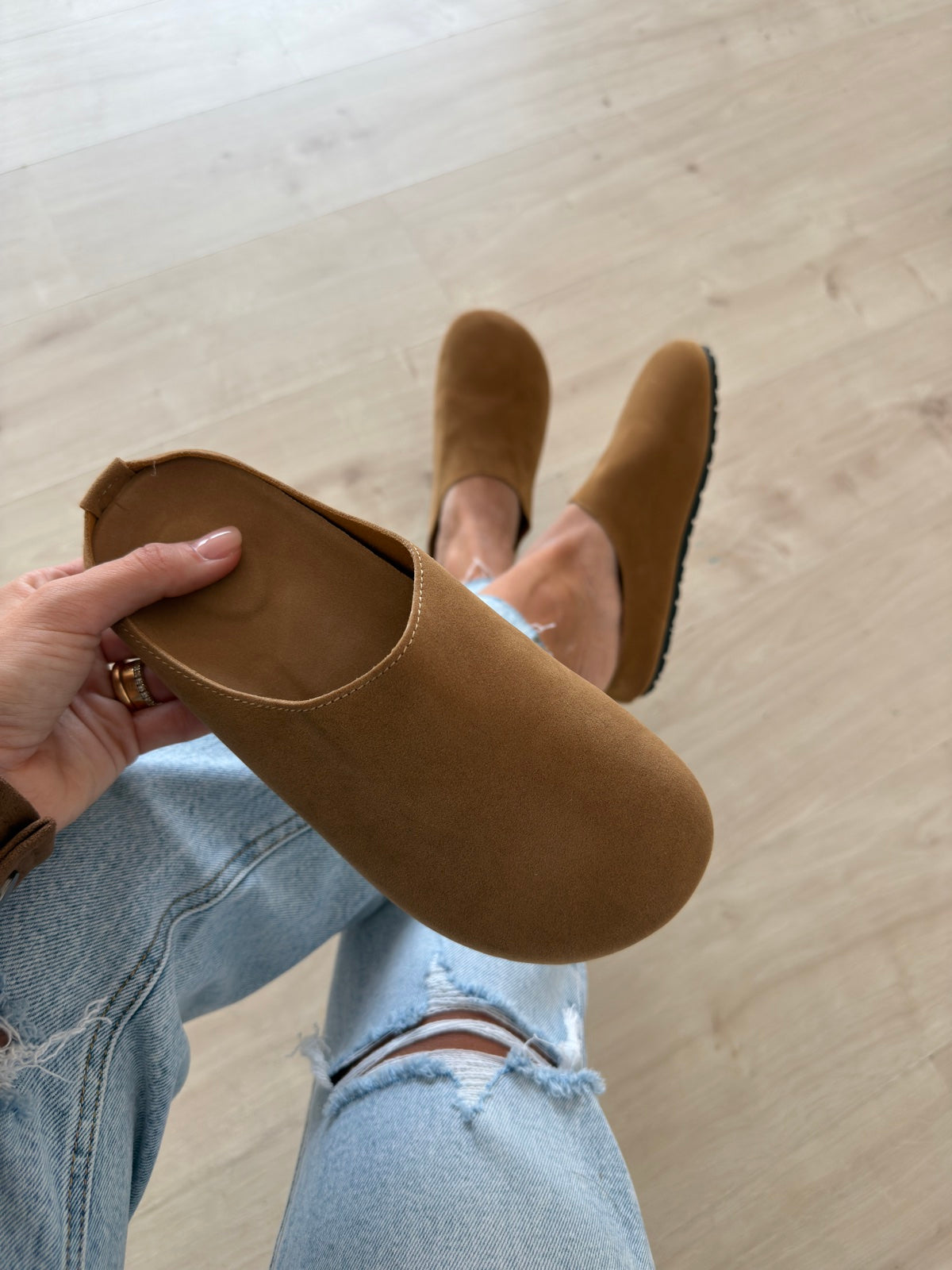 MAGGHY-MULES BISCOTTO