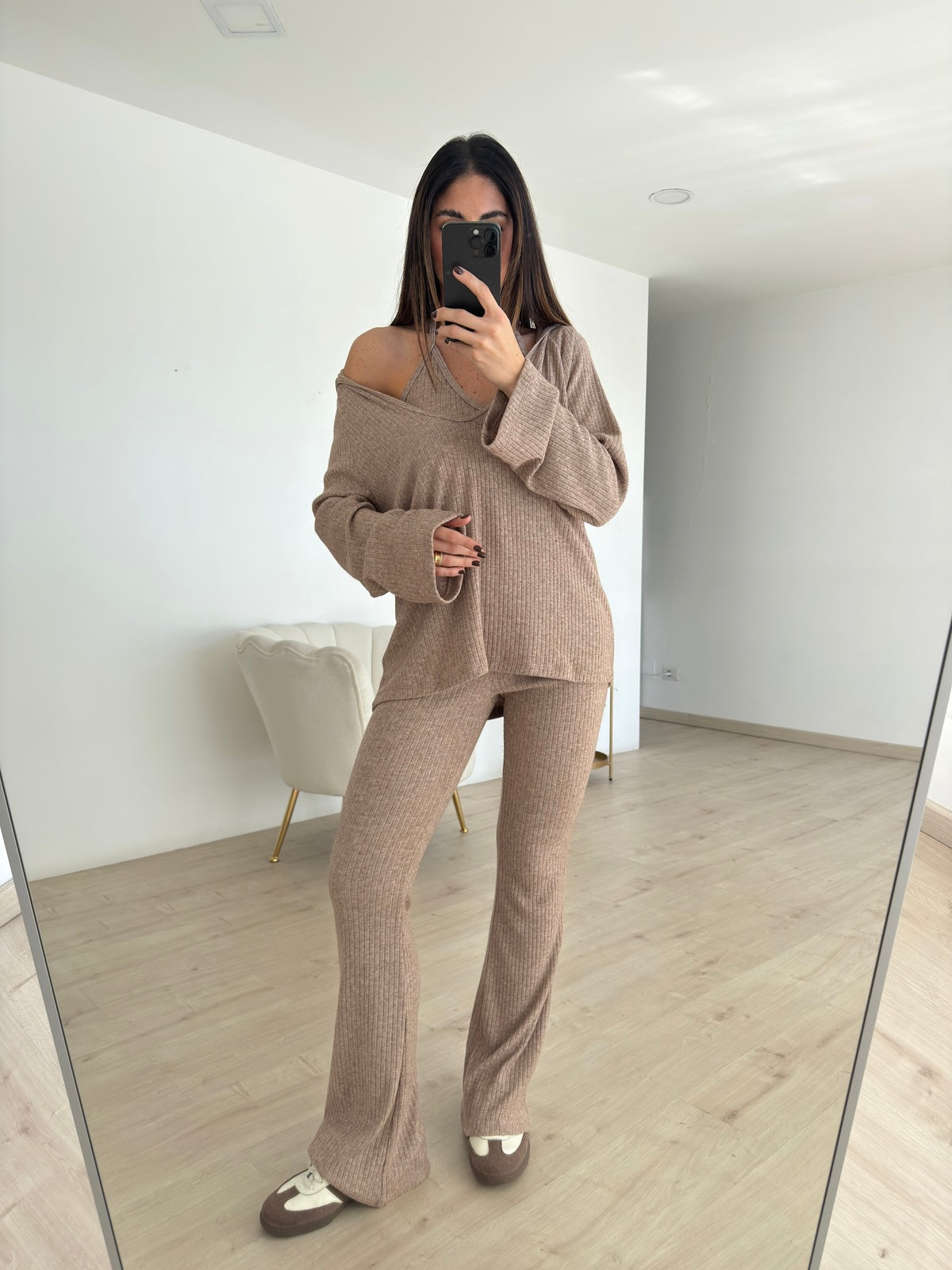 COORDINATO COSTILLAS TAUPE