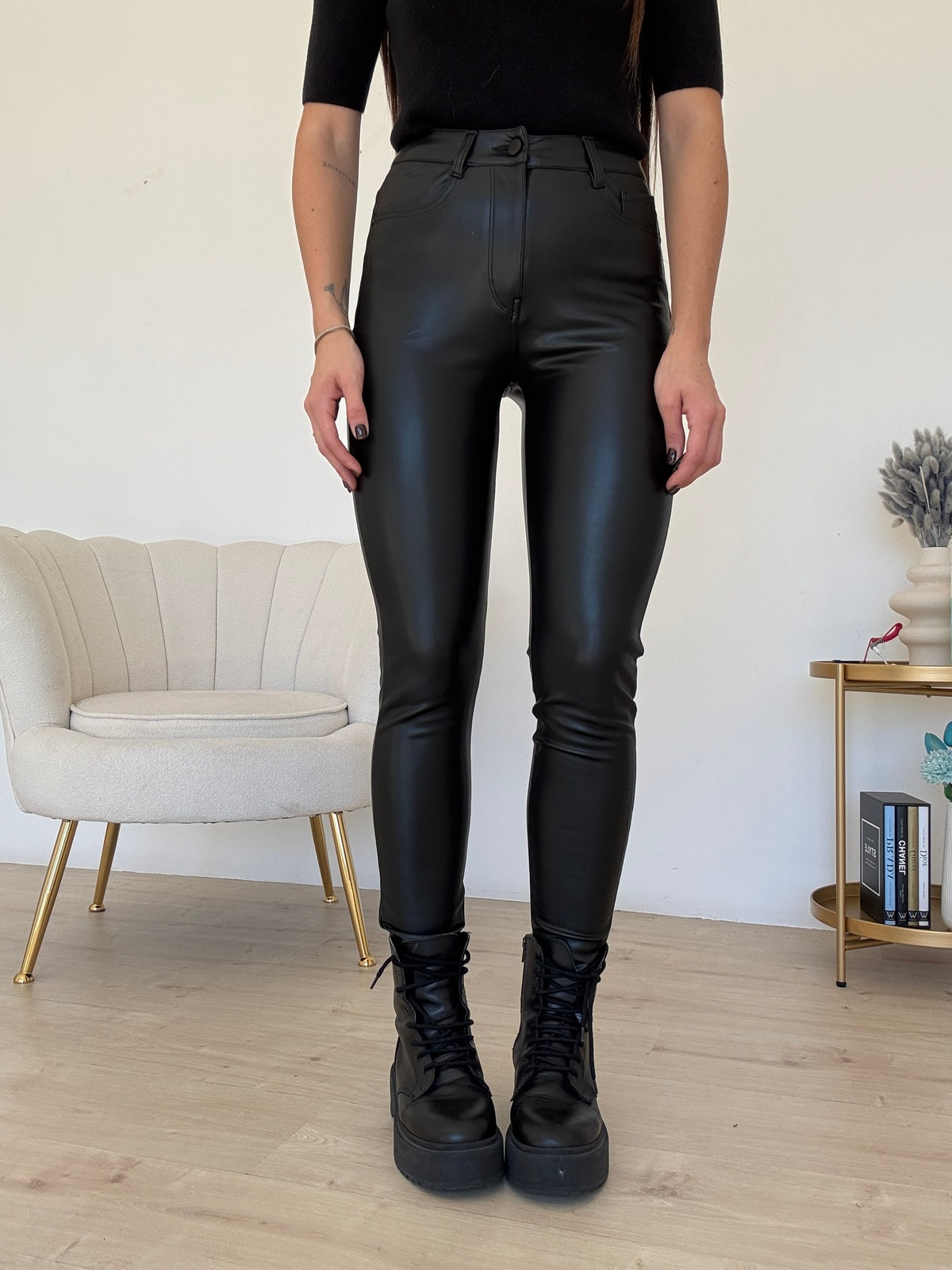 VS19050-PANTALONE IN ECOPELLE NERO