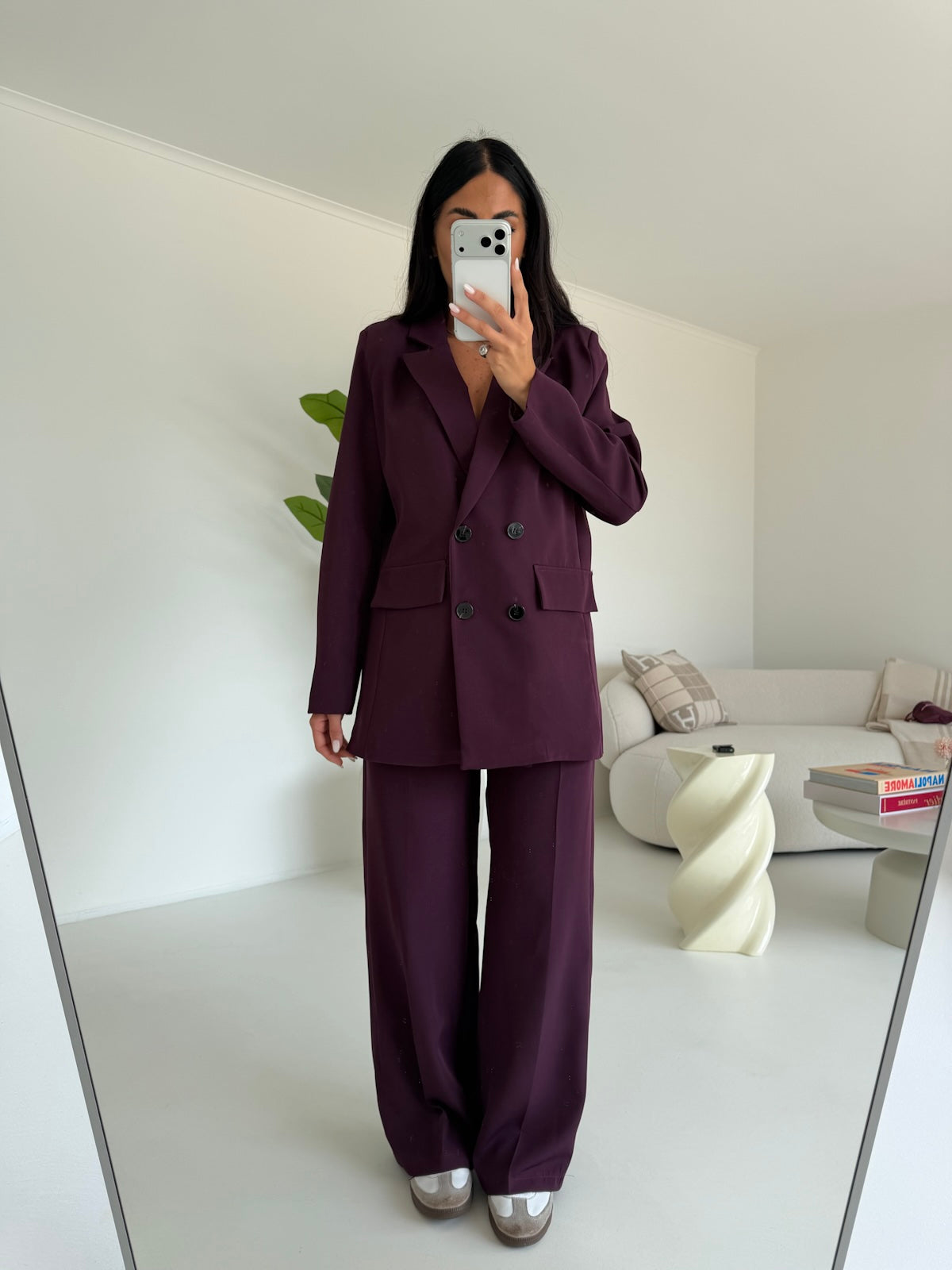 TAILLEUR AFFAIRE WINE