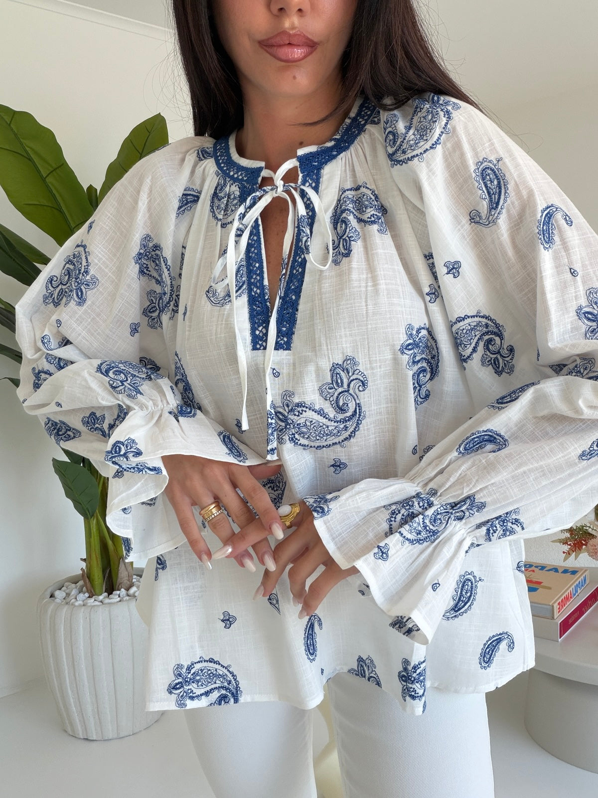 C255-BLUSA VENTOTENE BLU