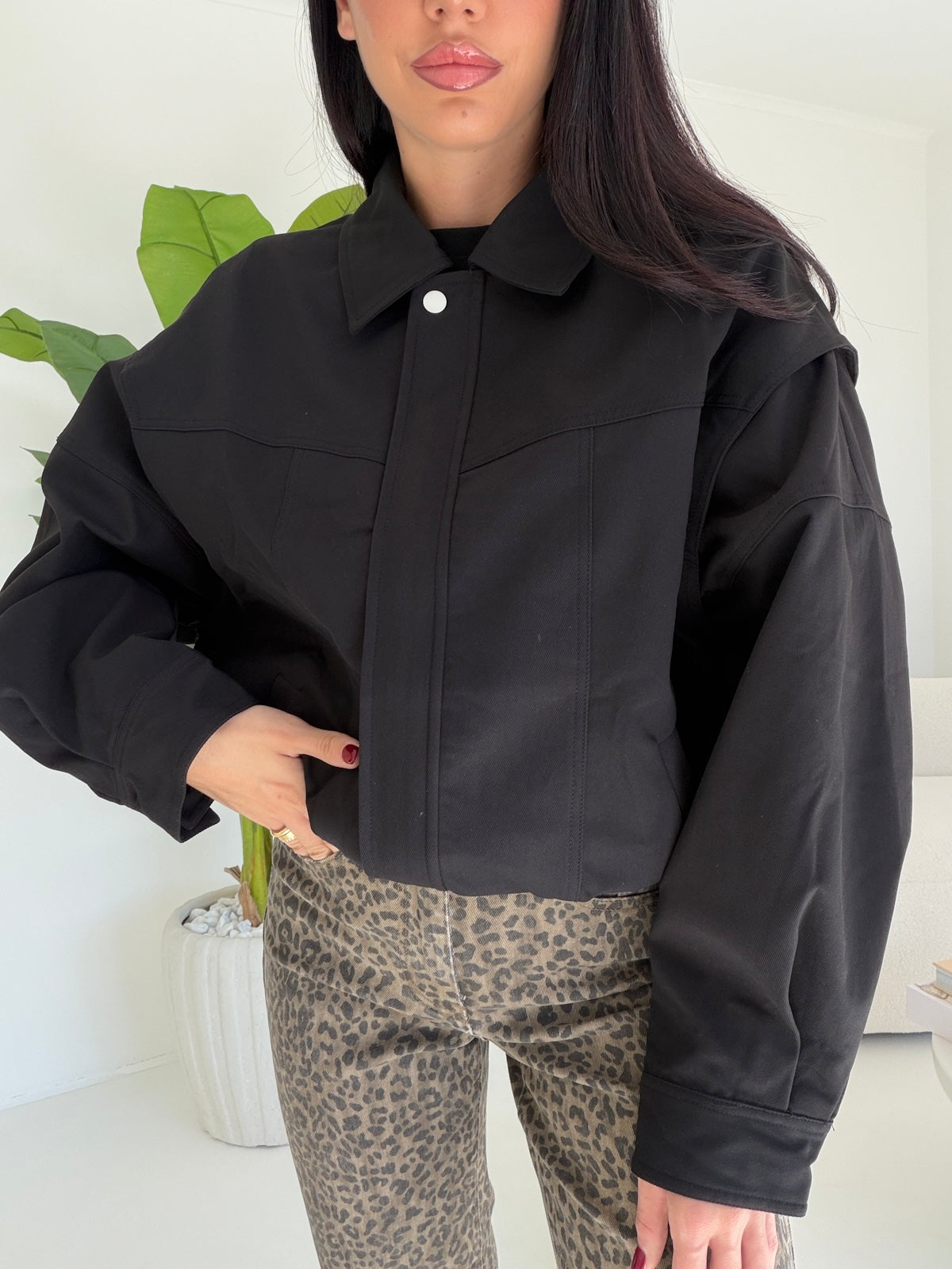 16040-BOMBER INGRID