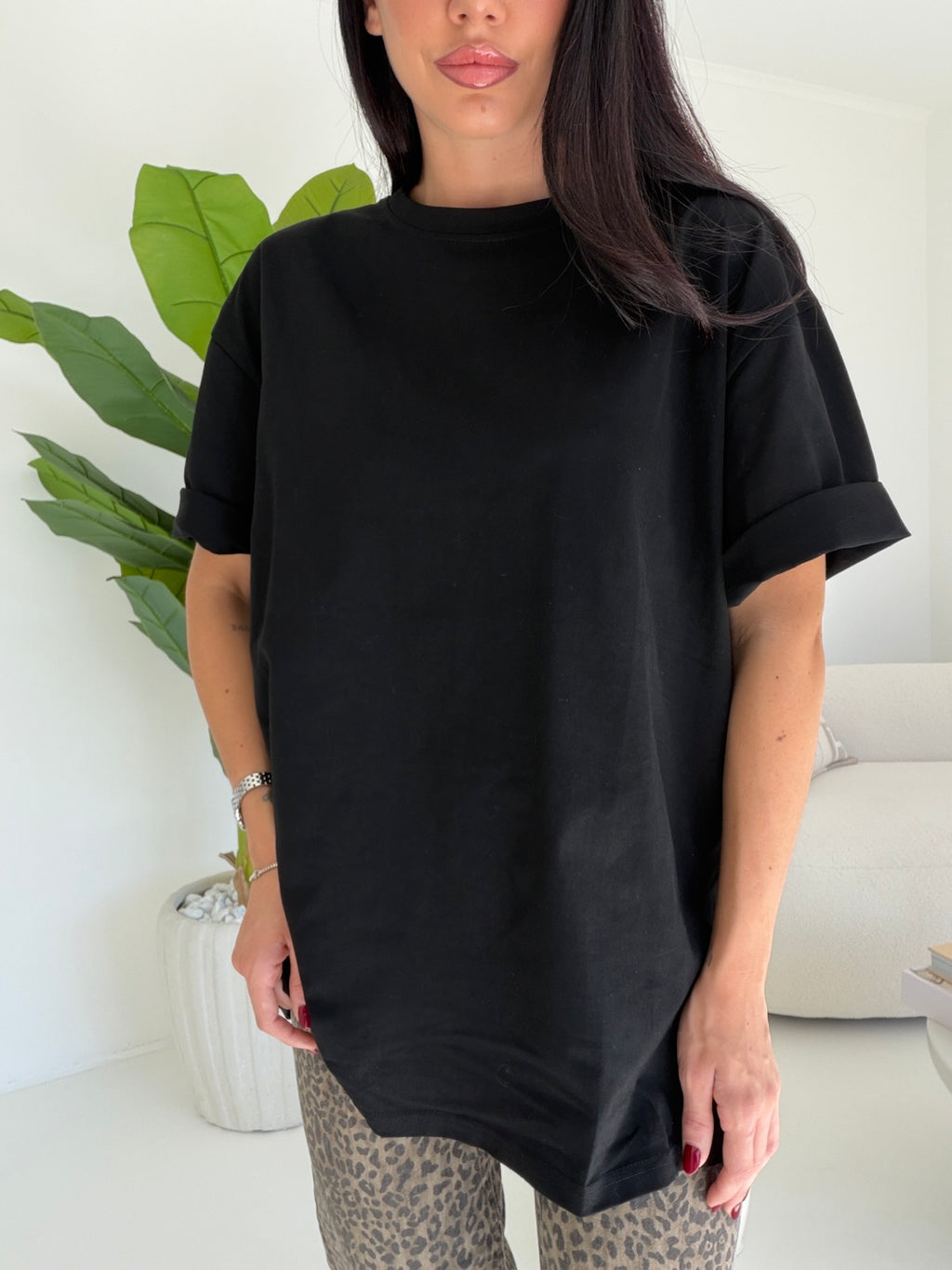 4617-T-SHIRT OVERSIZE NERA