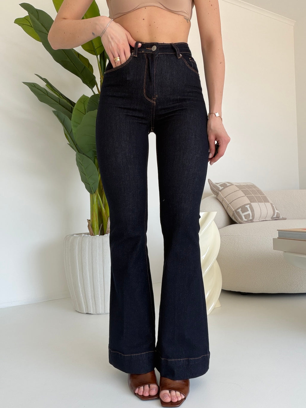 K715-JEANS A ZAMPA NINA