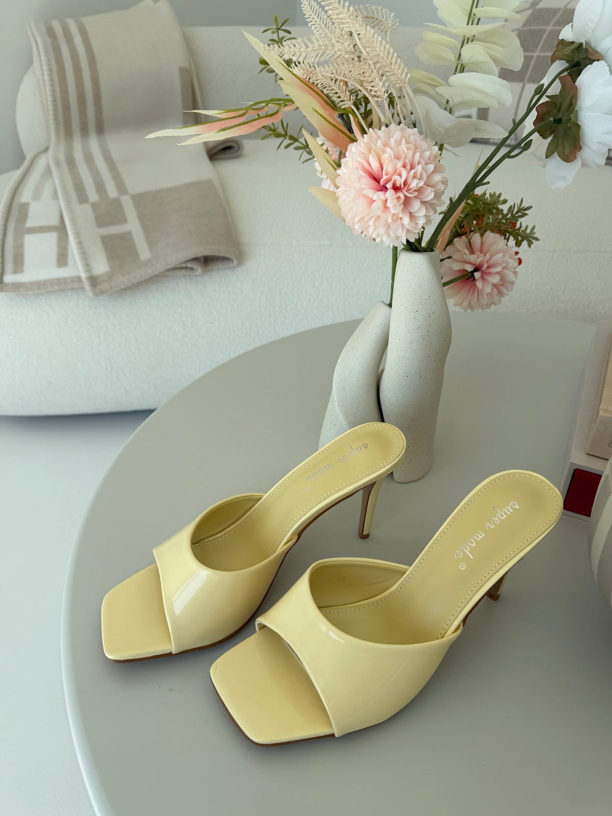 OK-106-GIUSY-YELLOW