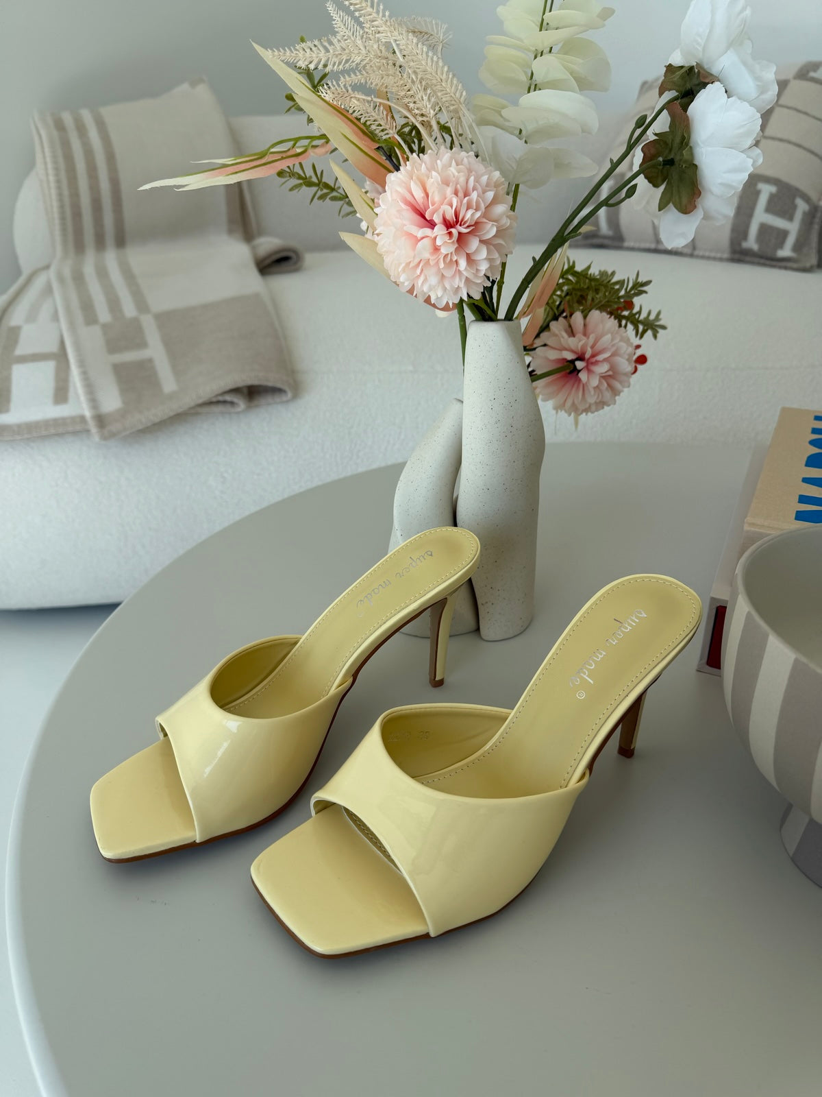 OK-106-GIUSY-YELLOW