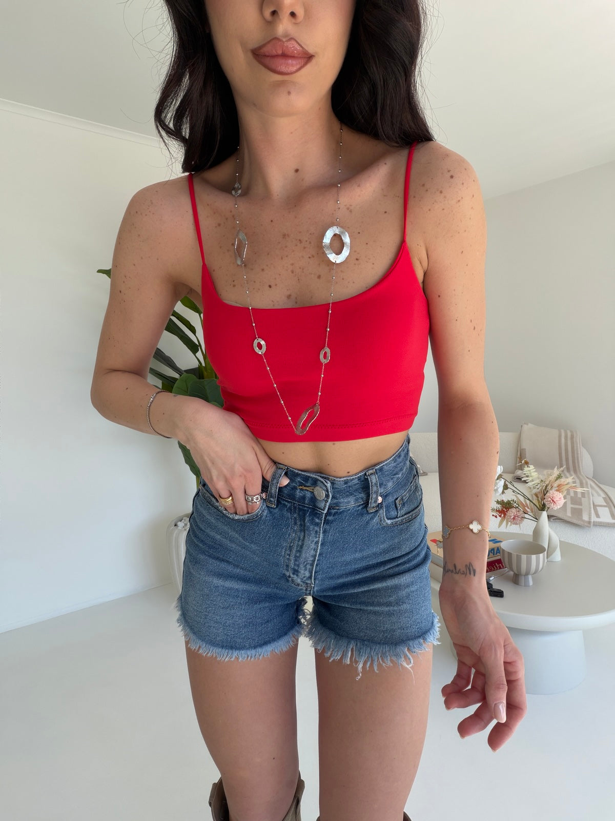 E160-CROP TOP CHERRY