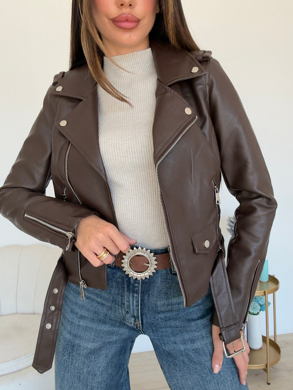 DA-0571-R-BIKER CROP CHOCO
