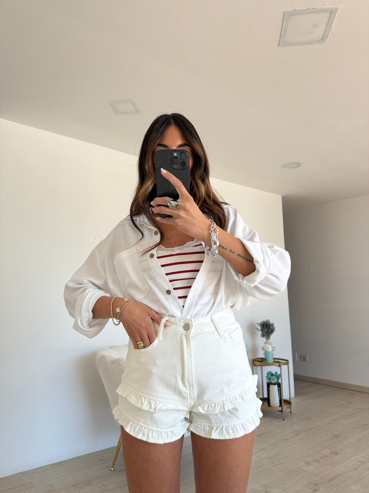 6873-SHORT ROUCHES MILK