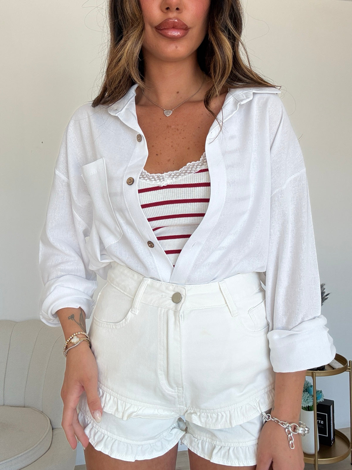 6873-SHORT ROUCHES MILK