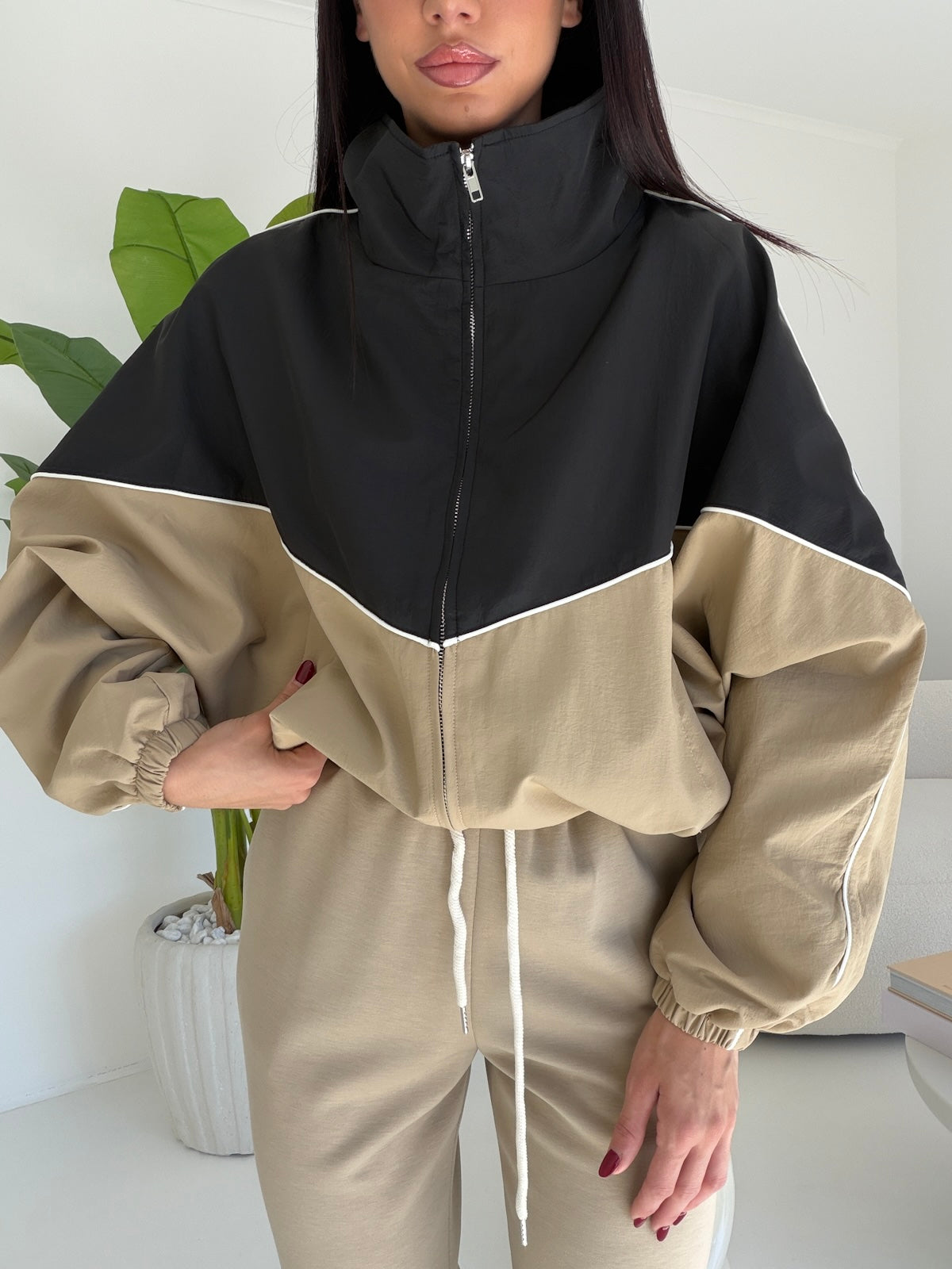 16112-BOMBER CORINNE NERO