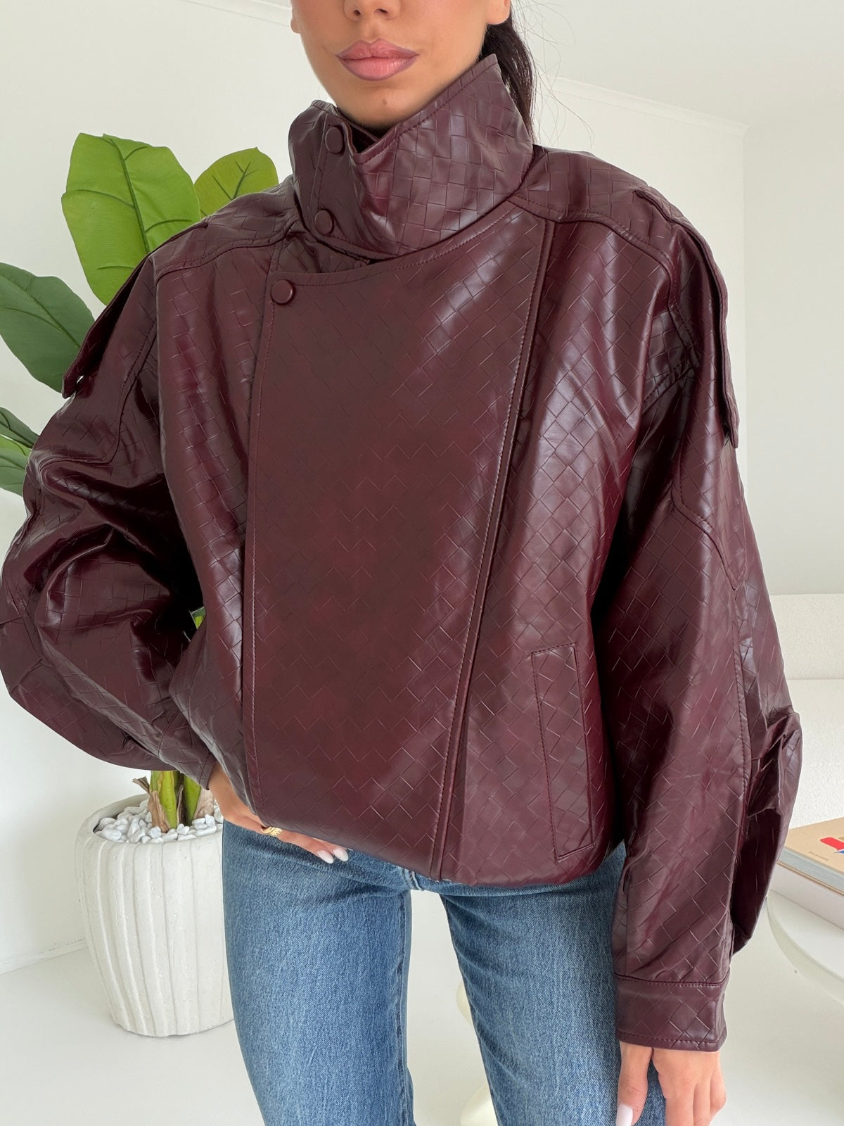 CV2216-29-BIKER CELY WINE