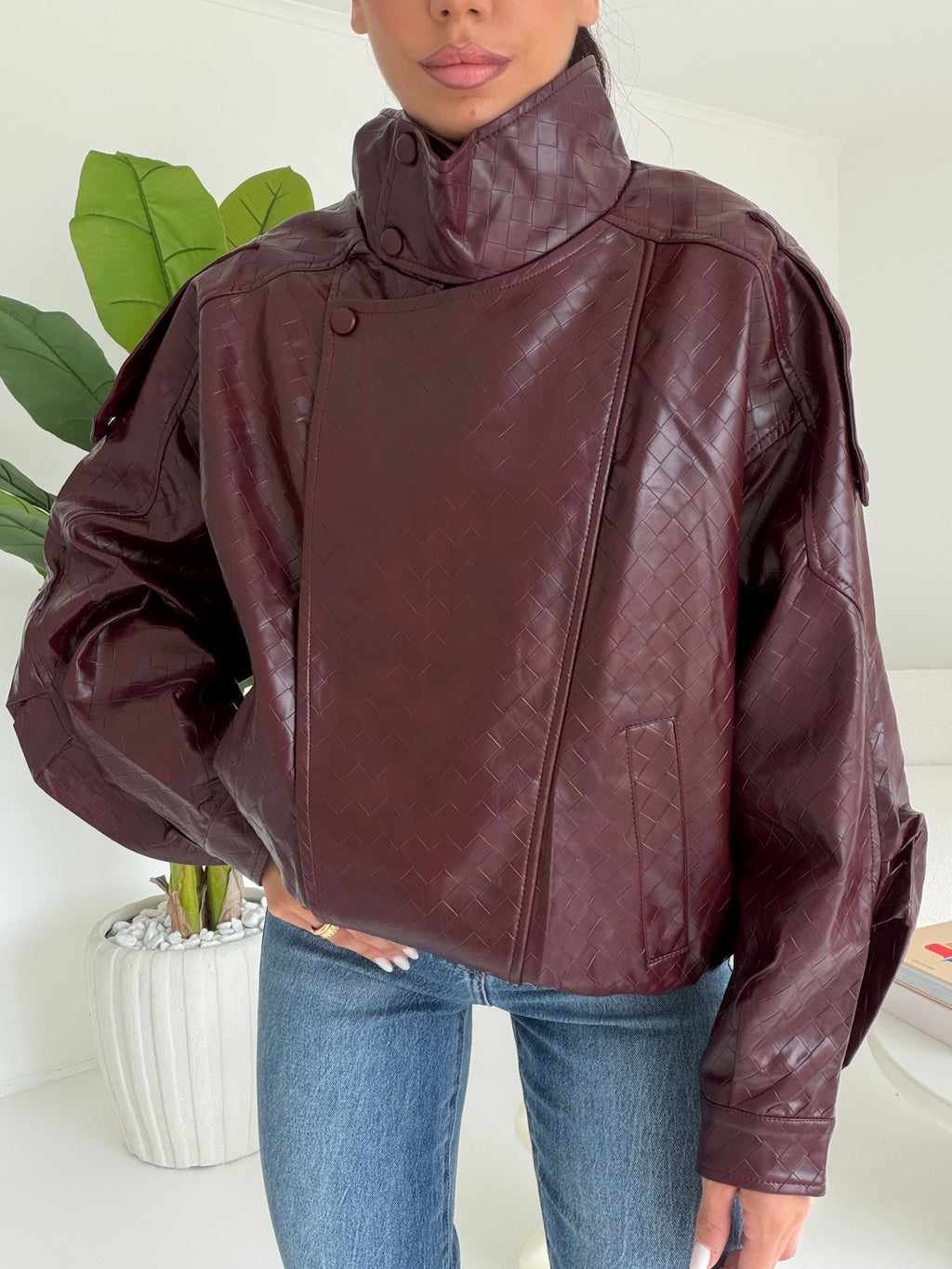 CV2216-29-BIKER CELY WINE