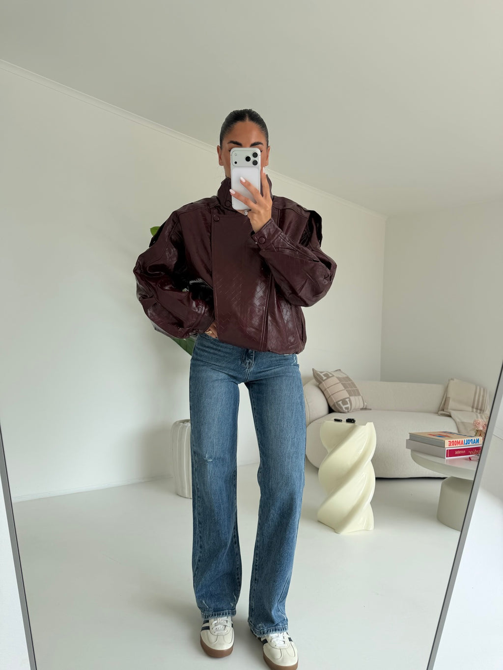 CV2216-29-BIKER CELY WINE