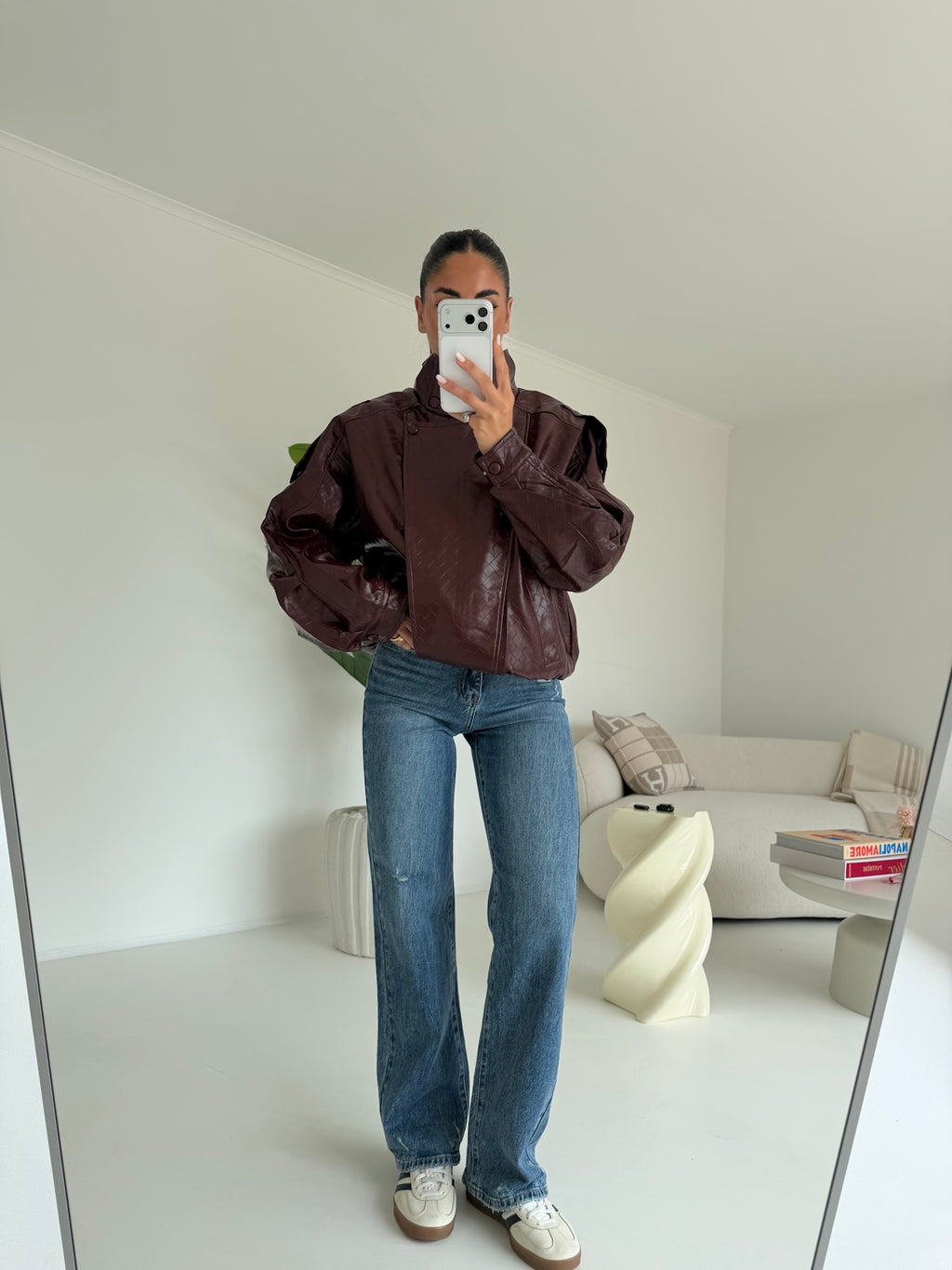 CV2216-29-BIKER CELY WINE