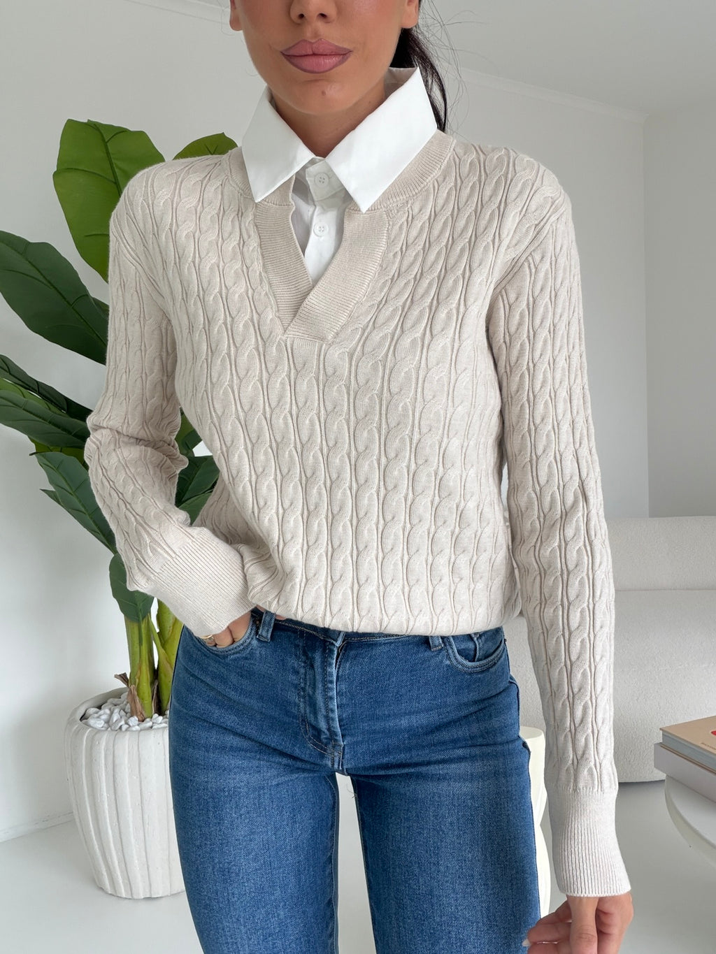 Y06102-PULL TRECCE BURRO