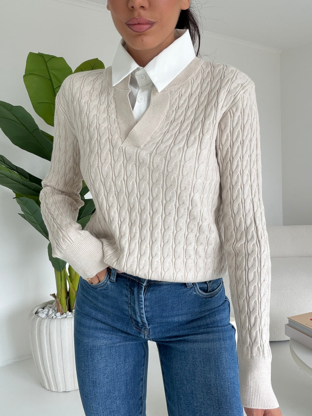 Y06102-PULL TRECCE BURRO