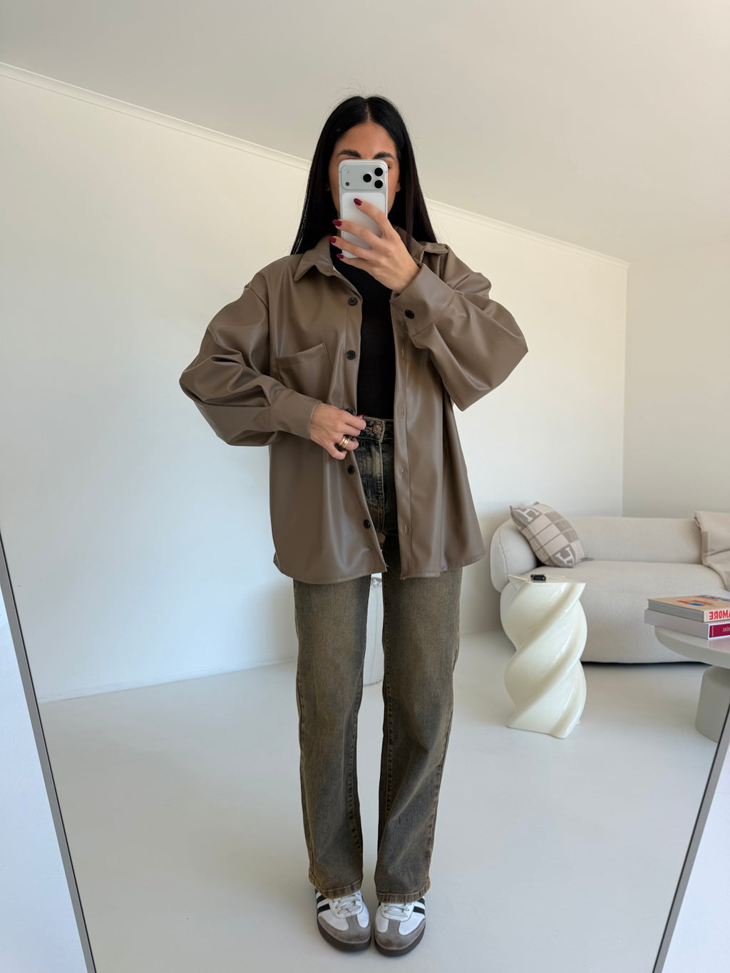 CAMICIA IN ECO PELLE TAUPE