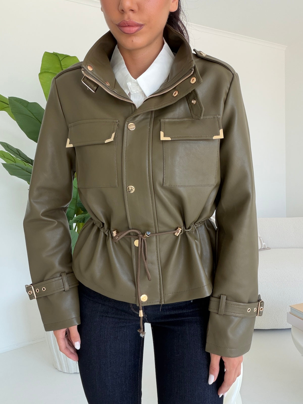 DA-1135-BIKER SEATTLE MILITARE