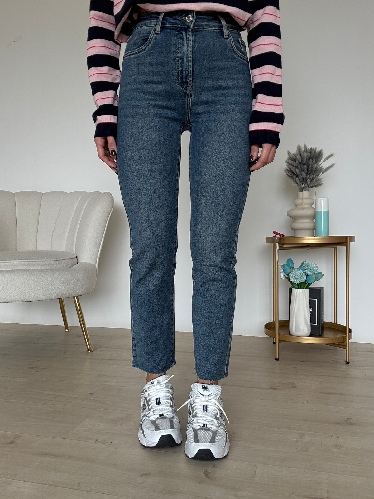 8938-JEANS TAGLIO VIVO SAMIRA