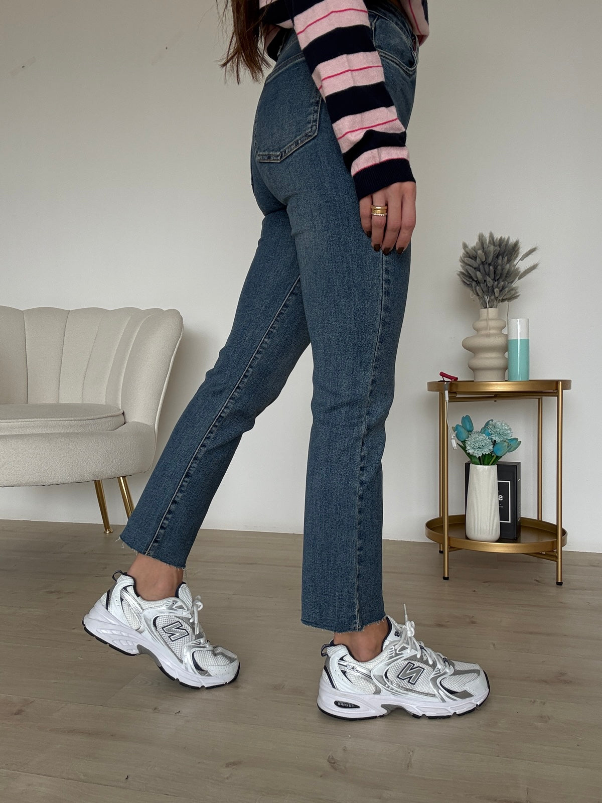 8938-JEANS TAGLIO VIVO SAMIRA